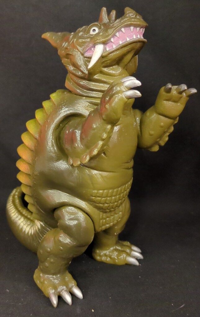 【開店記念セール！】 マーミット 世紀の大怪獣シリーズ ビニパラベビー パゴス 茶成型 その他