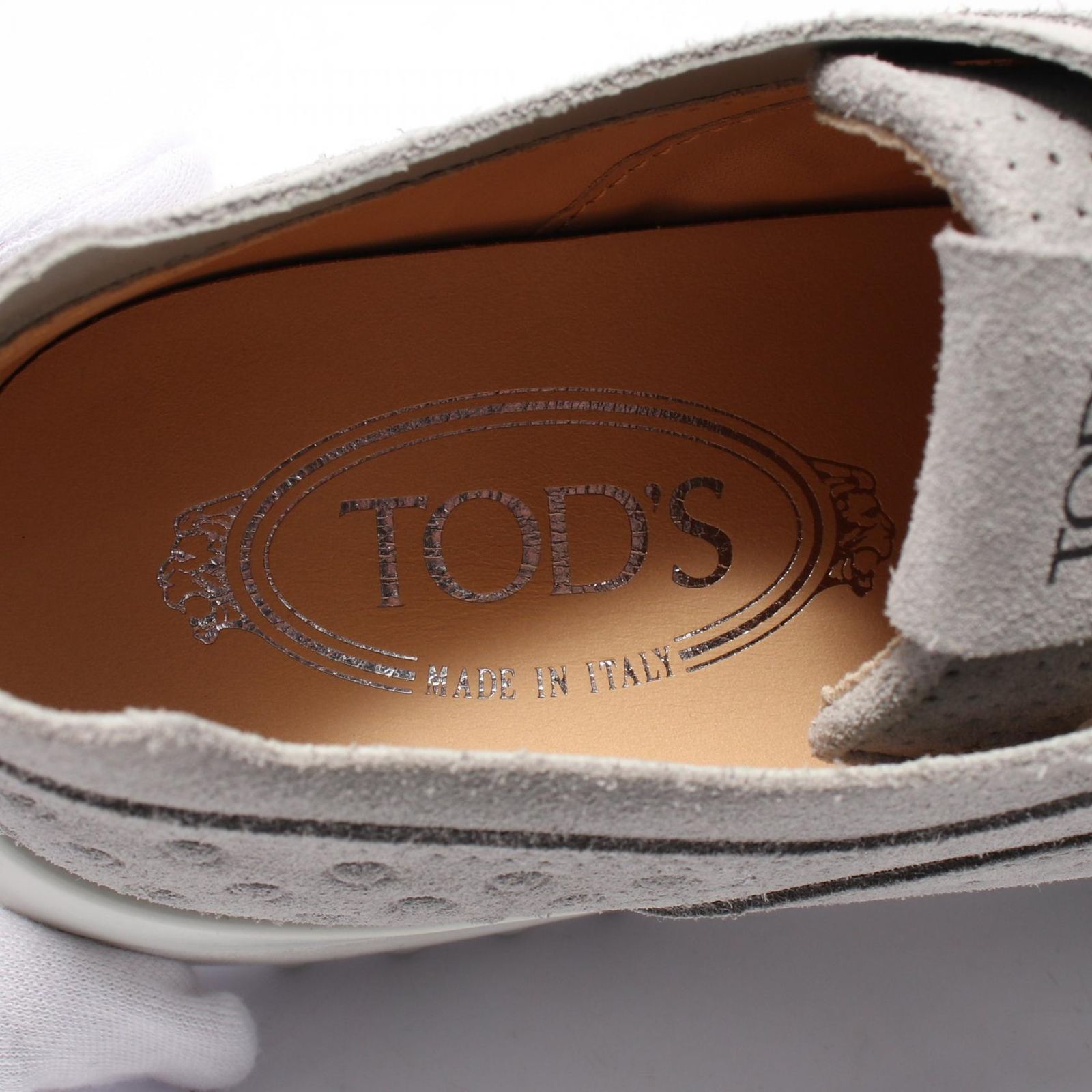 トッズ TOD