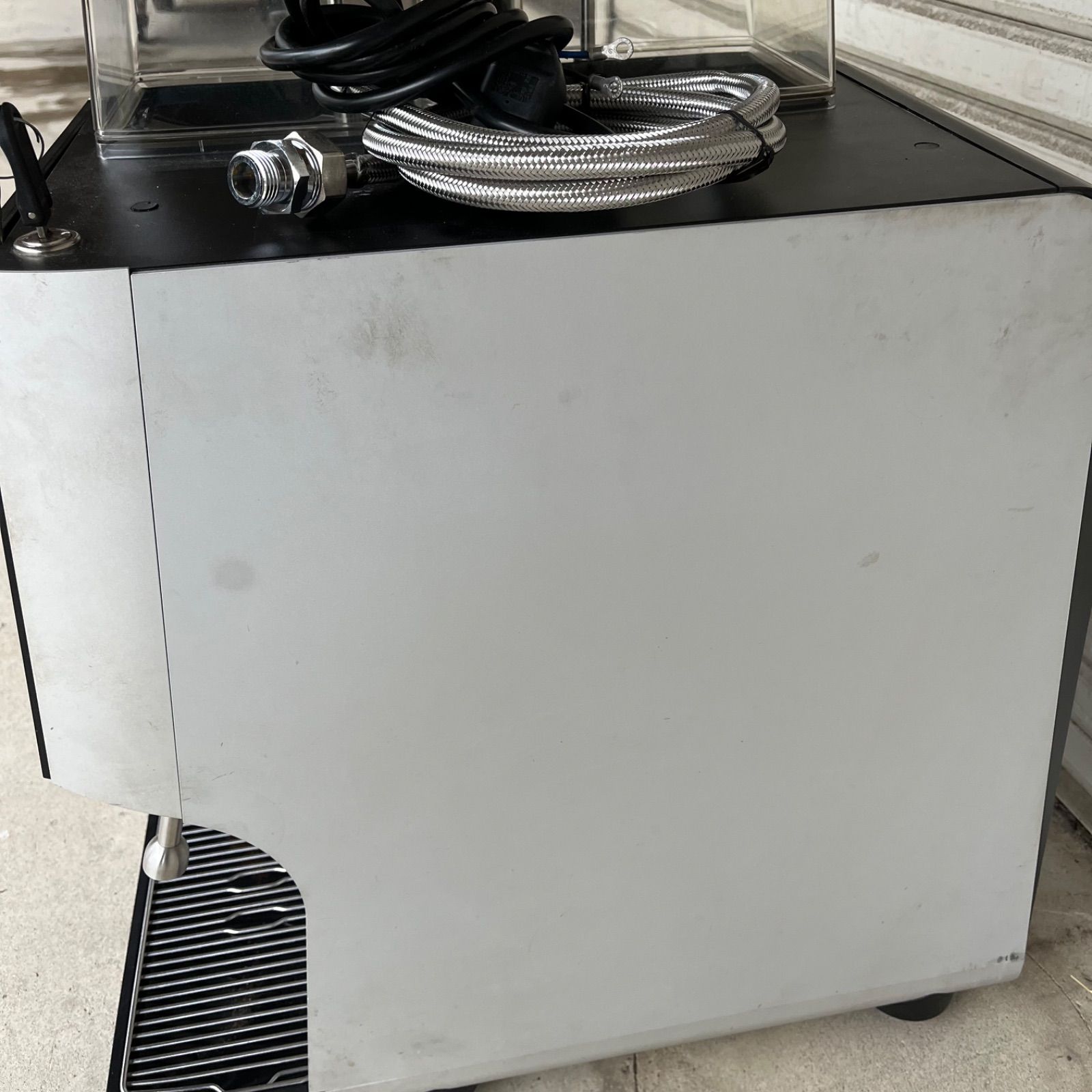 業務用フルオートコーヒーマシン 本体 Melitta Cafina XT6 メリタ 