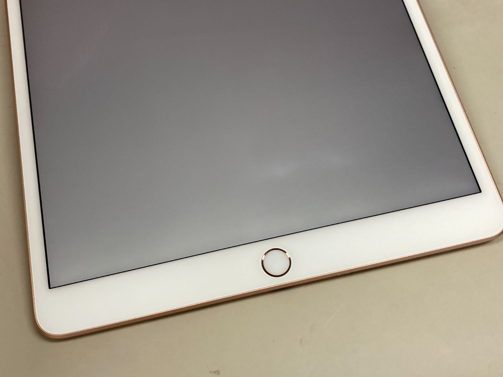 極美品 電池98% iPad Air (第3世代)64GB Wi-Fi モデル Gold