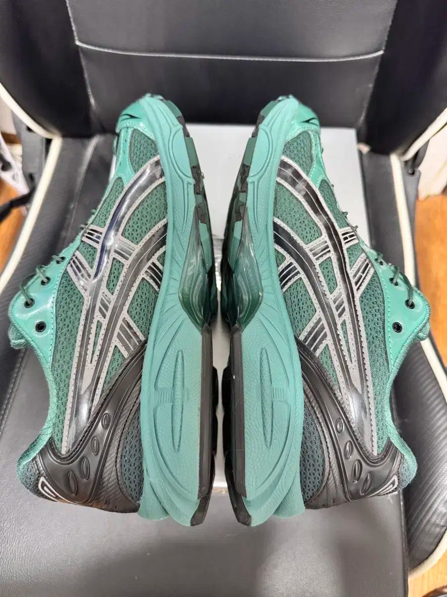 ASICS GEL-KAYANO 26 エクストラワイド 27.0cm 2025年最新】Yahoo!オークション -「27.0」(ASICS