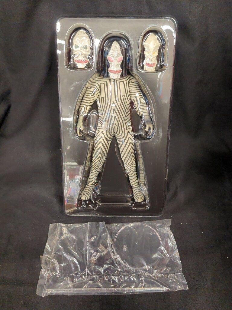 メディコム・トイ REAL ACTION HEROES ウルトラマン ダダ RAH203