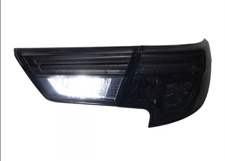 TOYOTA GRX130 マークX / 中期後期型 後期風テールランプ 社外品