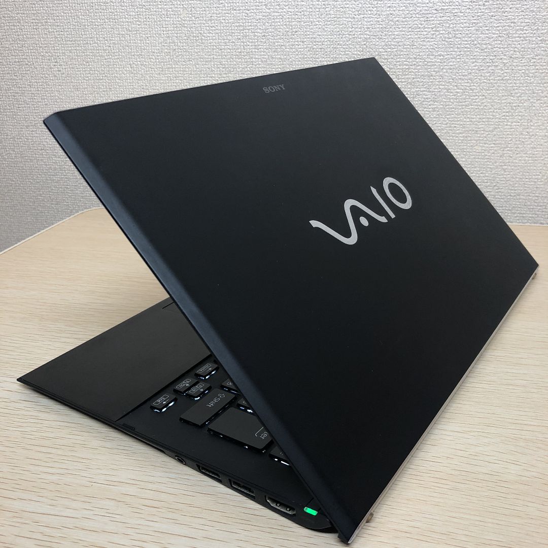 爆速かつ世界最軽量VAIO Corei7 メモリ8GB ゲーミング動画編集