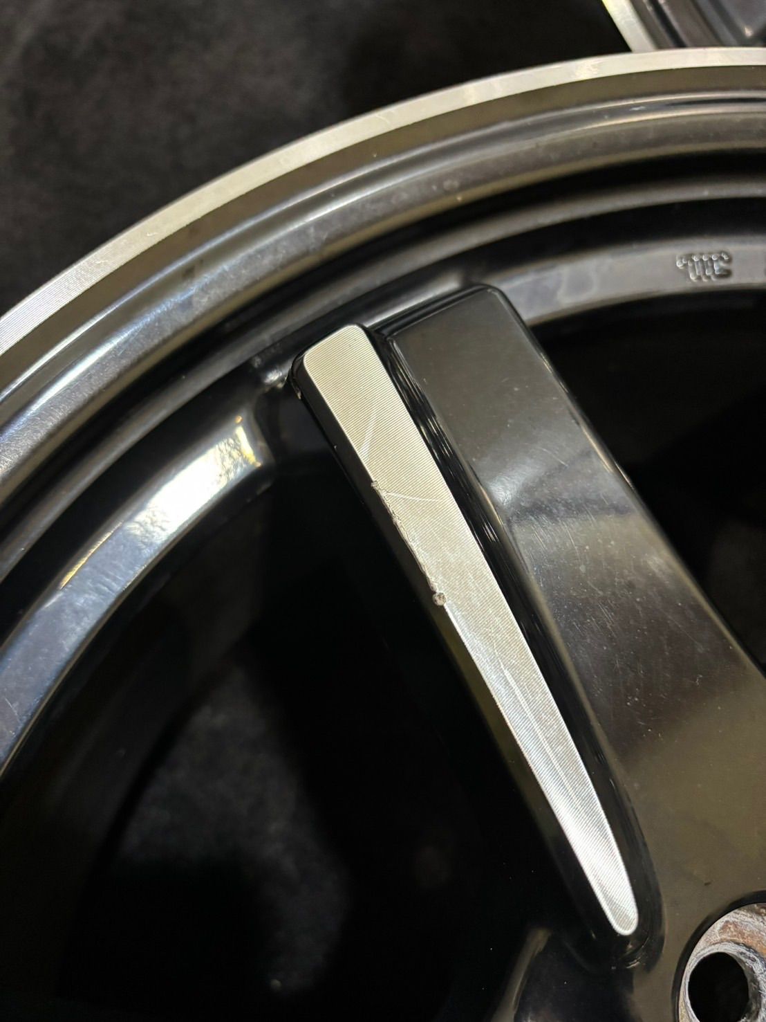 来店をご期待! スバル レヴォーグ 純正 17インチ 7J 55 114.3 5H アルミホイール 4本 1-K363 【保障できる！】