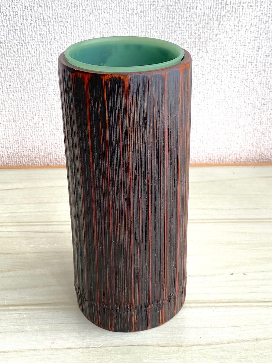 KB96】竹製 竹細工 竹工芸 花入 花器 丸筒型 直径7.5cm 高さ約18cm