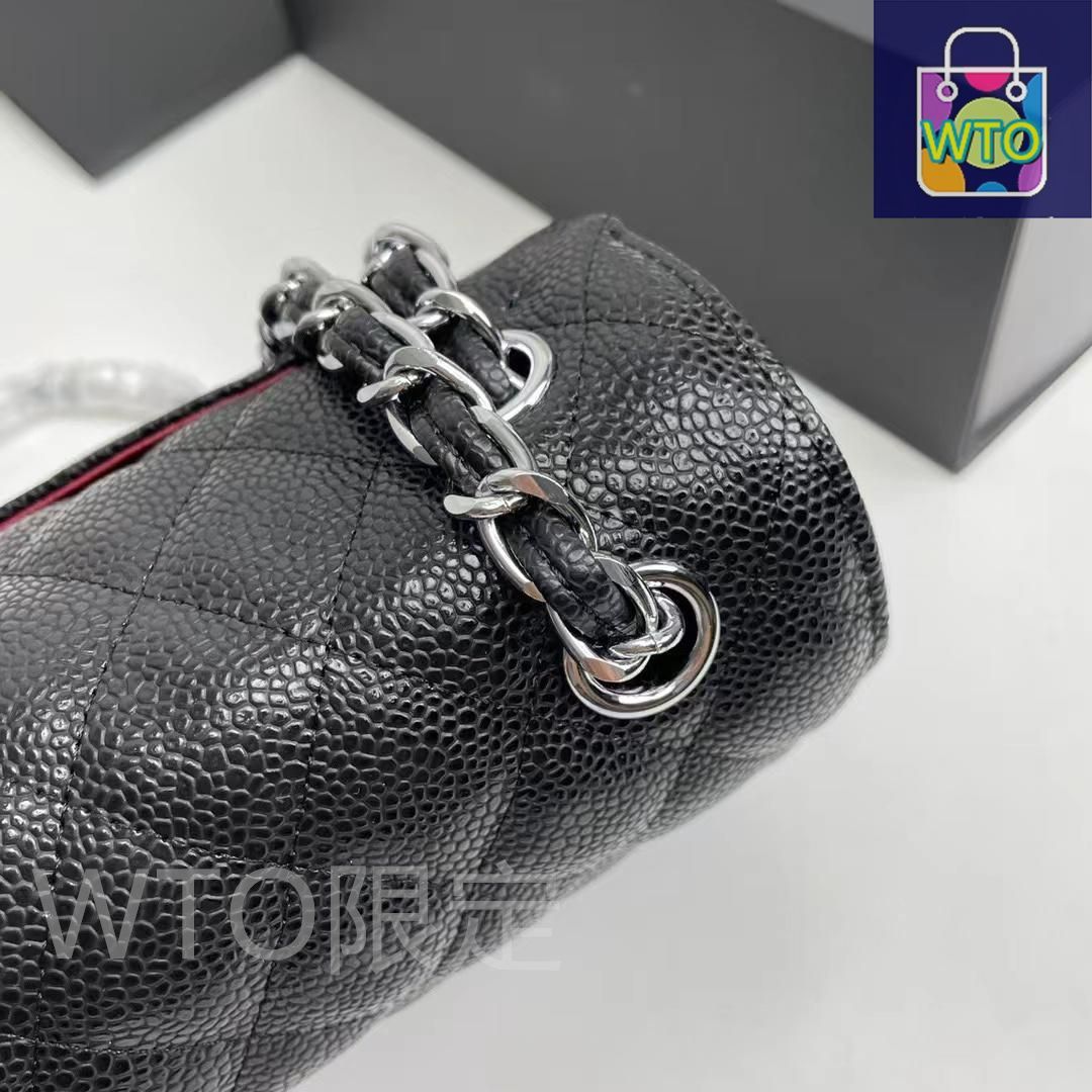 シャネル プラッシュラウンドクロスボディバッグ シャネル プラッシュラウンドクロスボディバッグ (CHANEL
