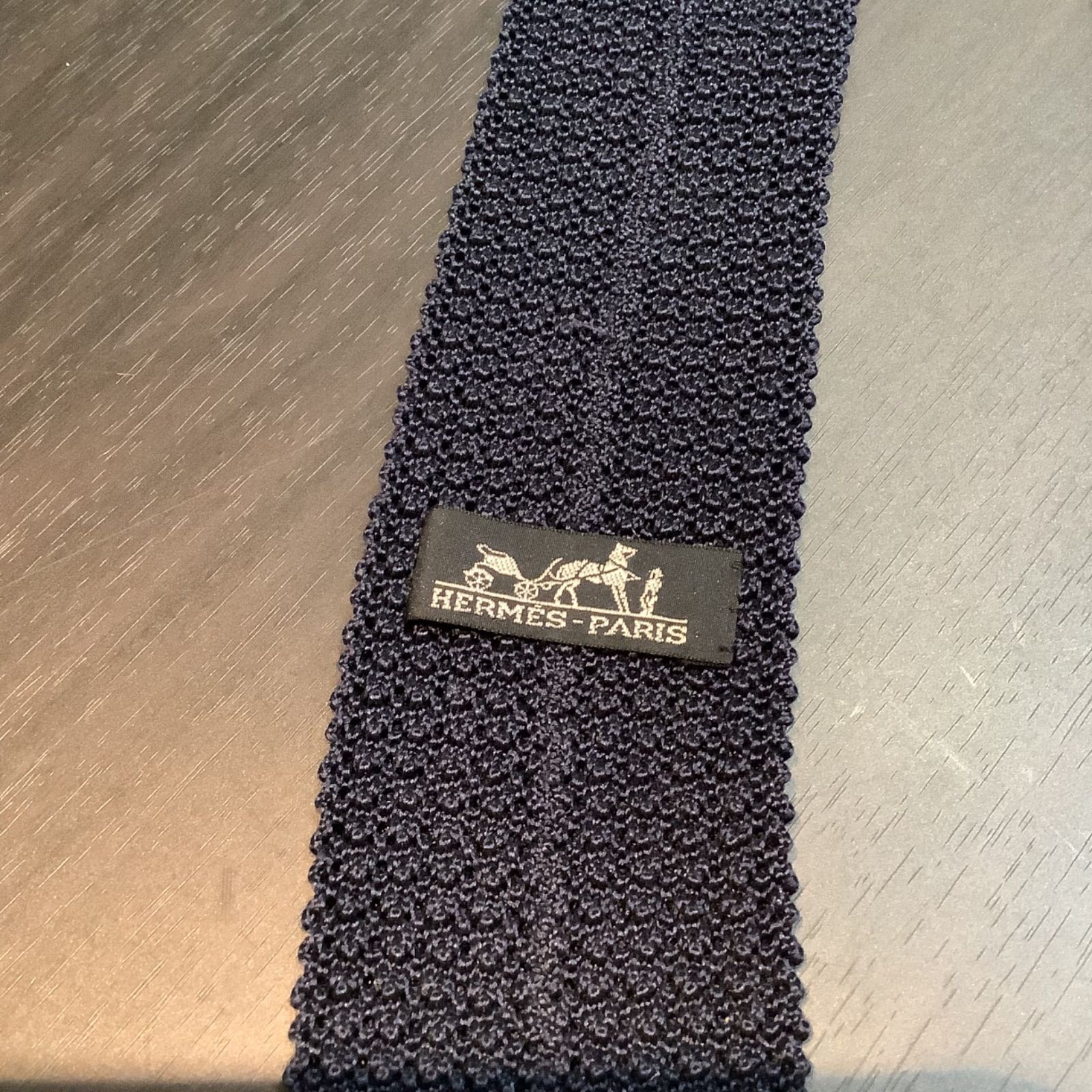 HERMES エルメス ネクタイ ニットタイ ナロータイ H刺繍 紺 ネイビー