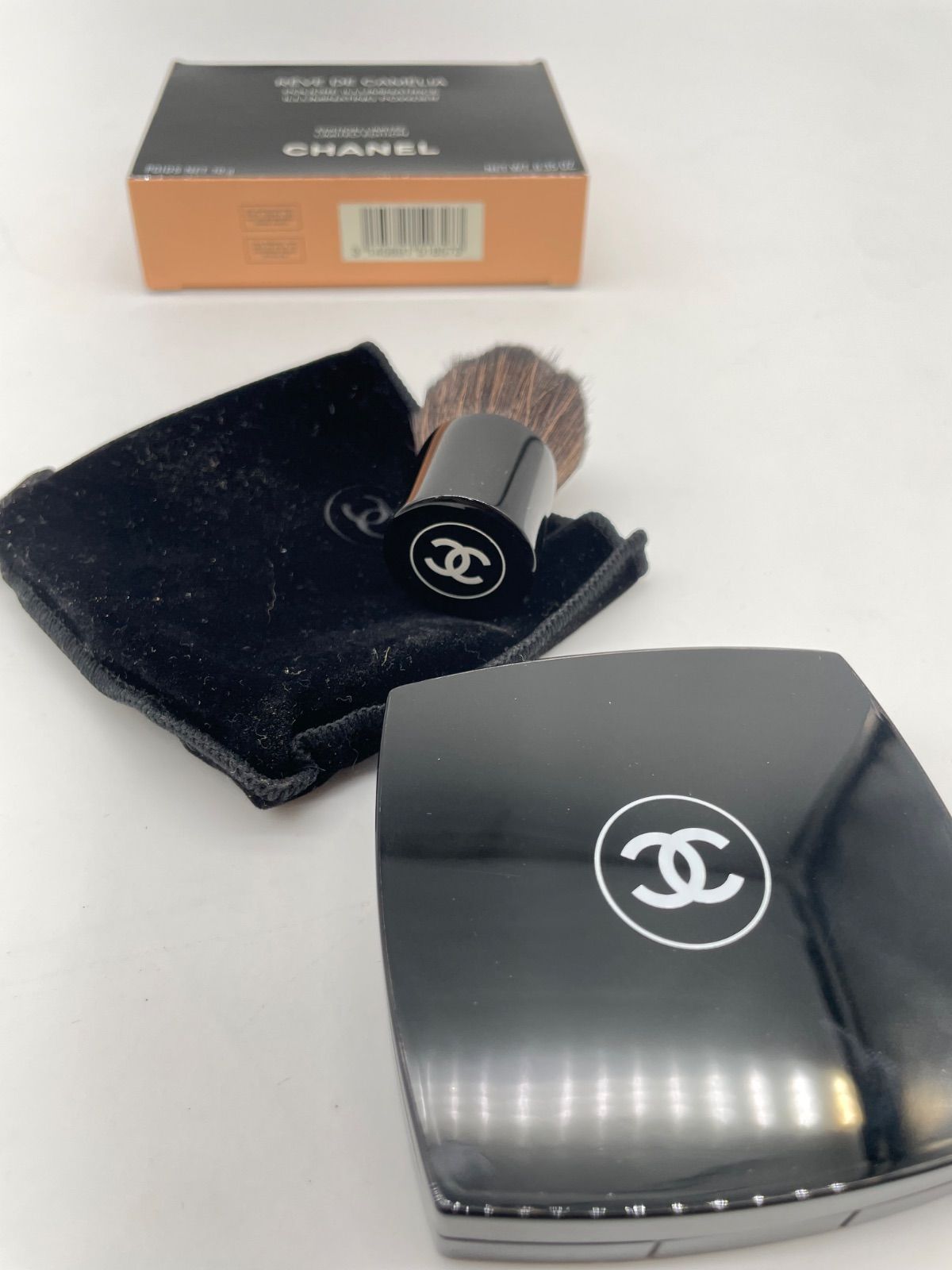 CS1769 F シャネル レーヴ ドゥ カメリア フェイスパウダー - メルカリ