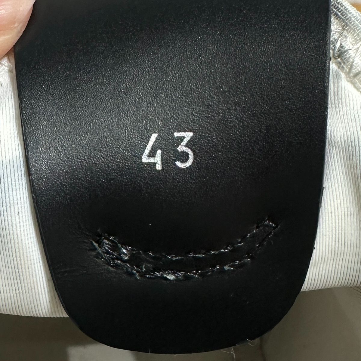 MONCLER】MONCLER TREVOR SCARPA トリコロール 27.5 ㎝ - メルカリ