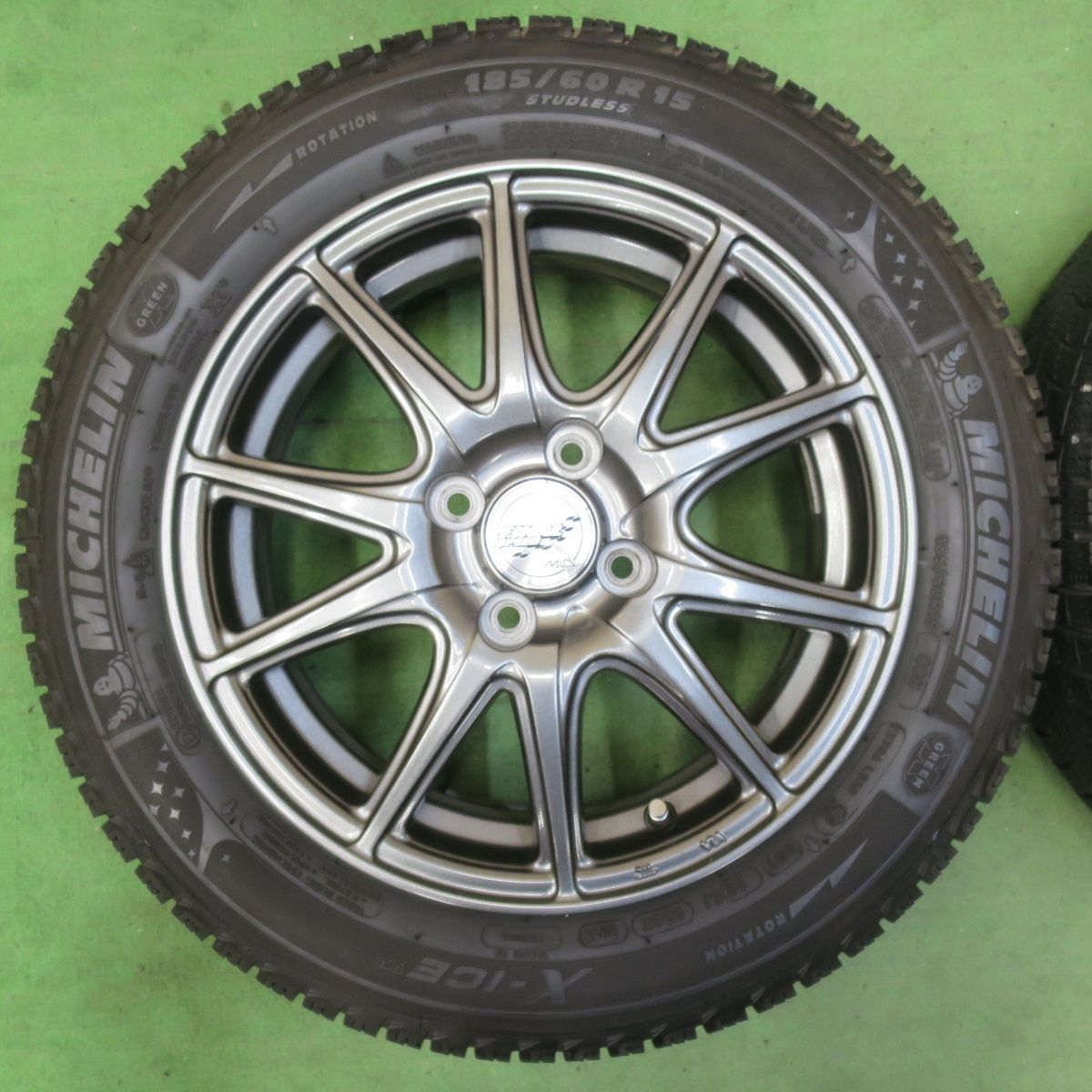 PCD100|4H 5051012イス