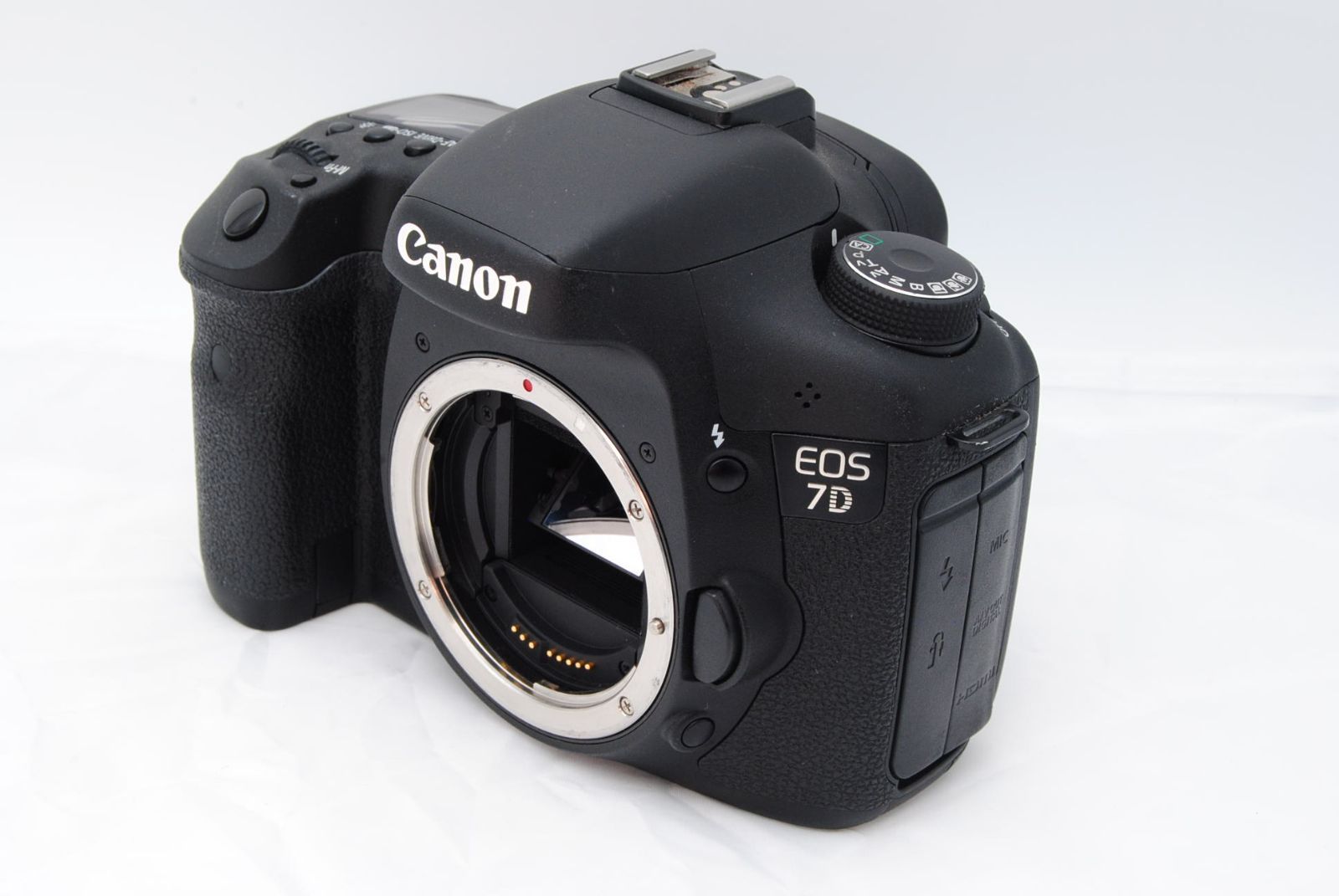 2934ショット！新品級 ★ Canon EOS 7D ボディ EOS7D 2934ショット！新品級 ☆ Canon EOS 7D ボディ EOS7D デジタル