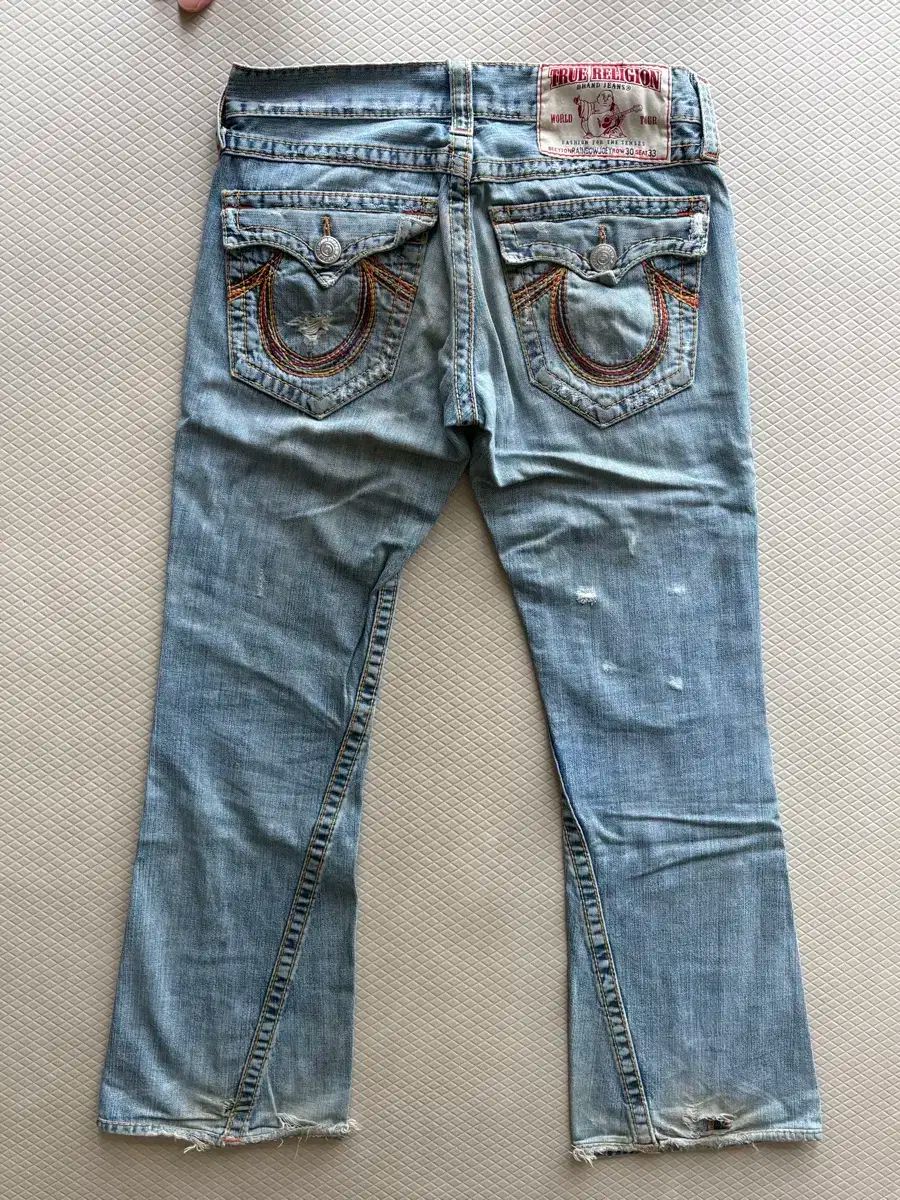 True Religion トゥルーレリジョン ジーンズ ブーツカット デニム KIRSH X TRUERELIGION ステッチポイントブーツカットデニム