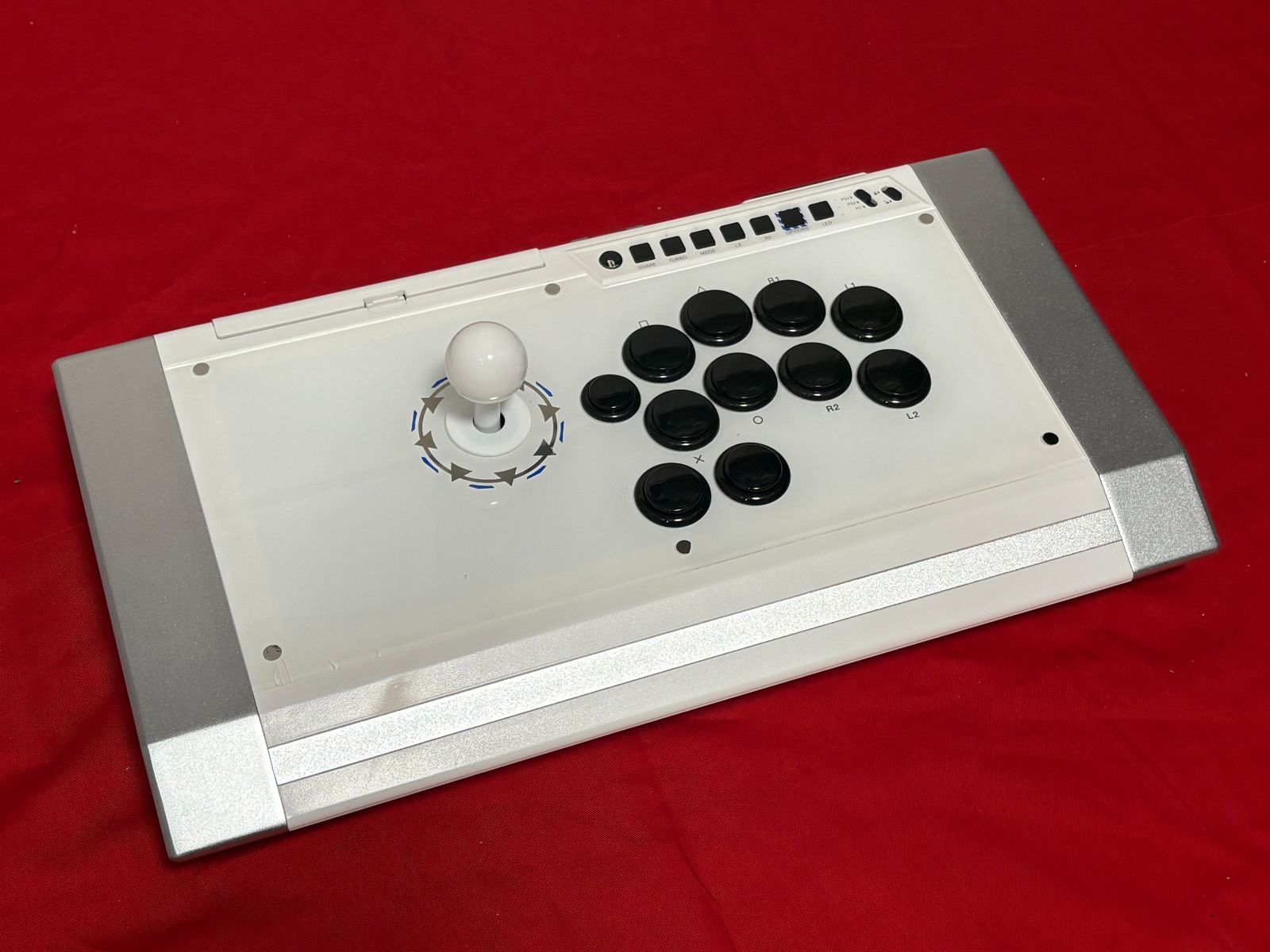 L3 R3