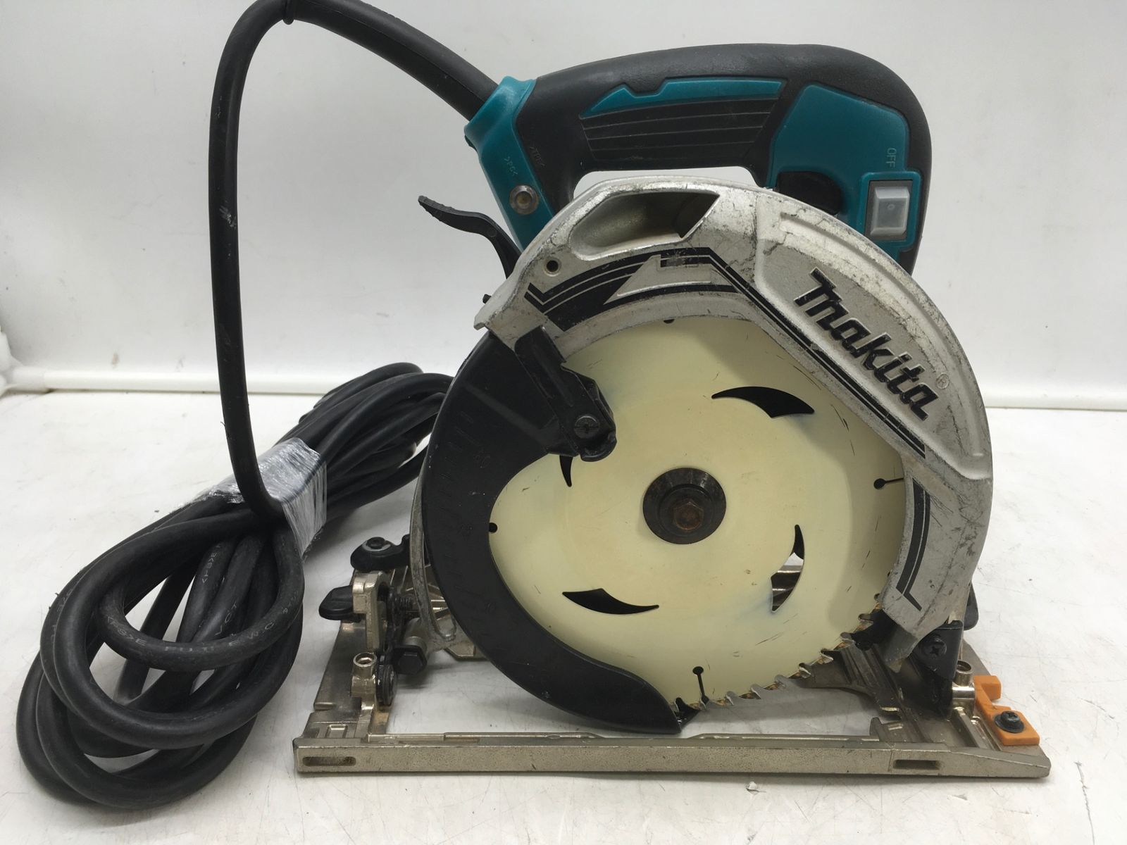 品 Makita|マキタ 電気マルノコ 5734S ITDDPQABTZ95 エコツール岡崎インター店 M02