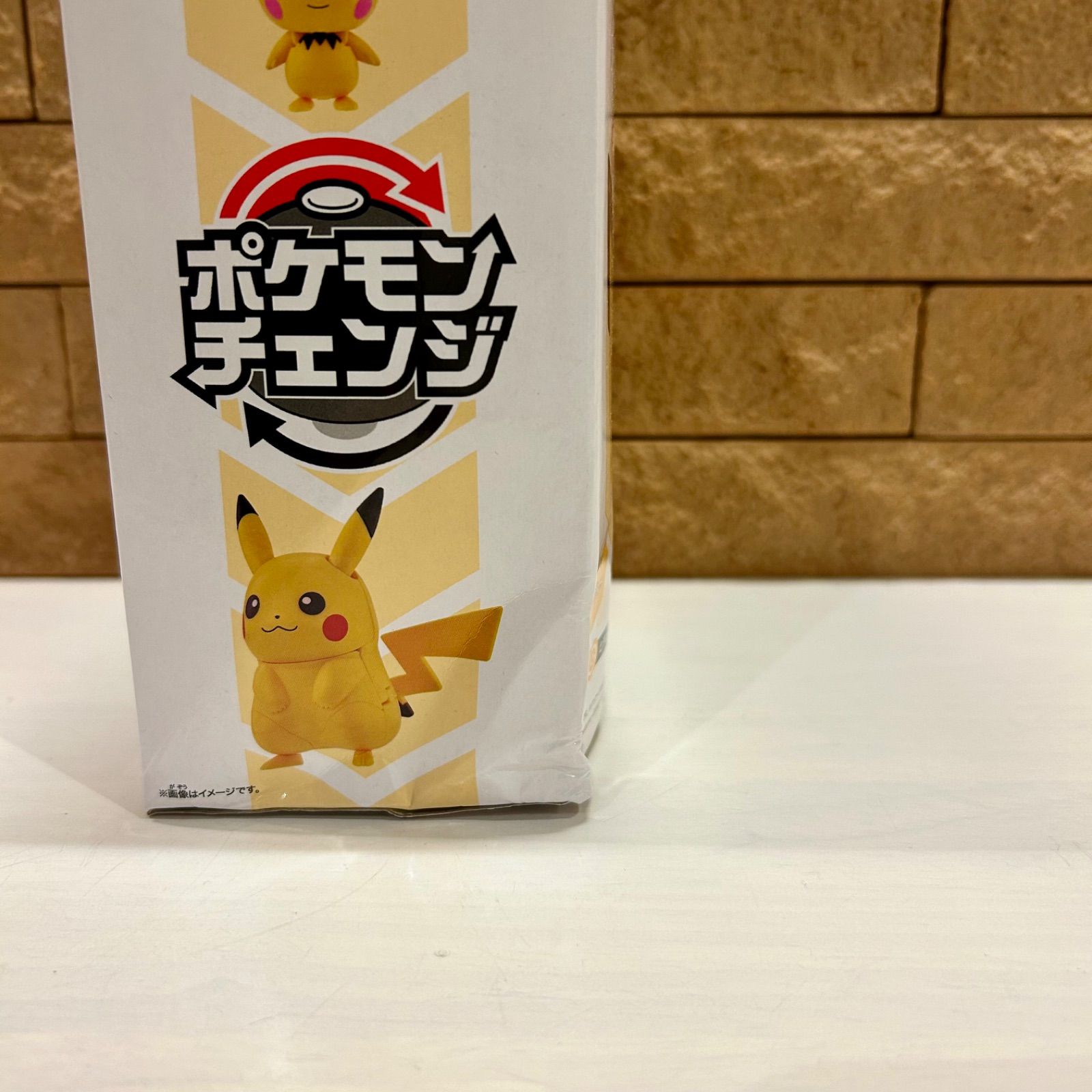新品未開封 バンダイ(BANDAI) ポケモンチェンジ ピチュー/ピカチュウ