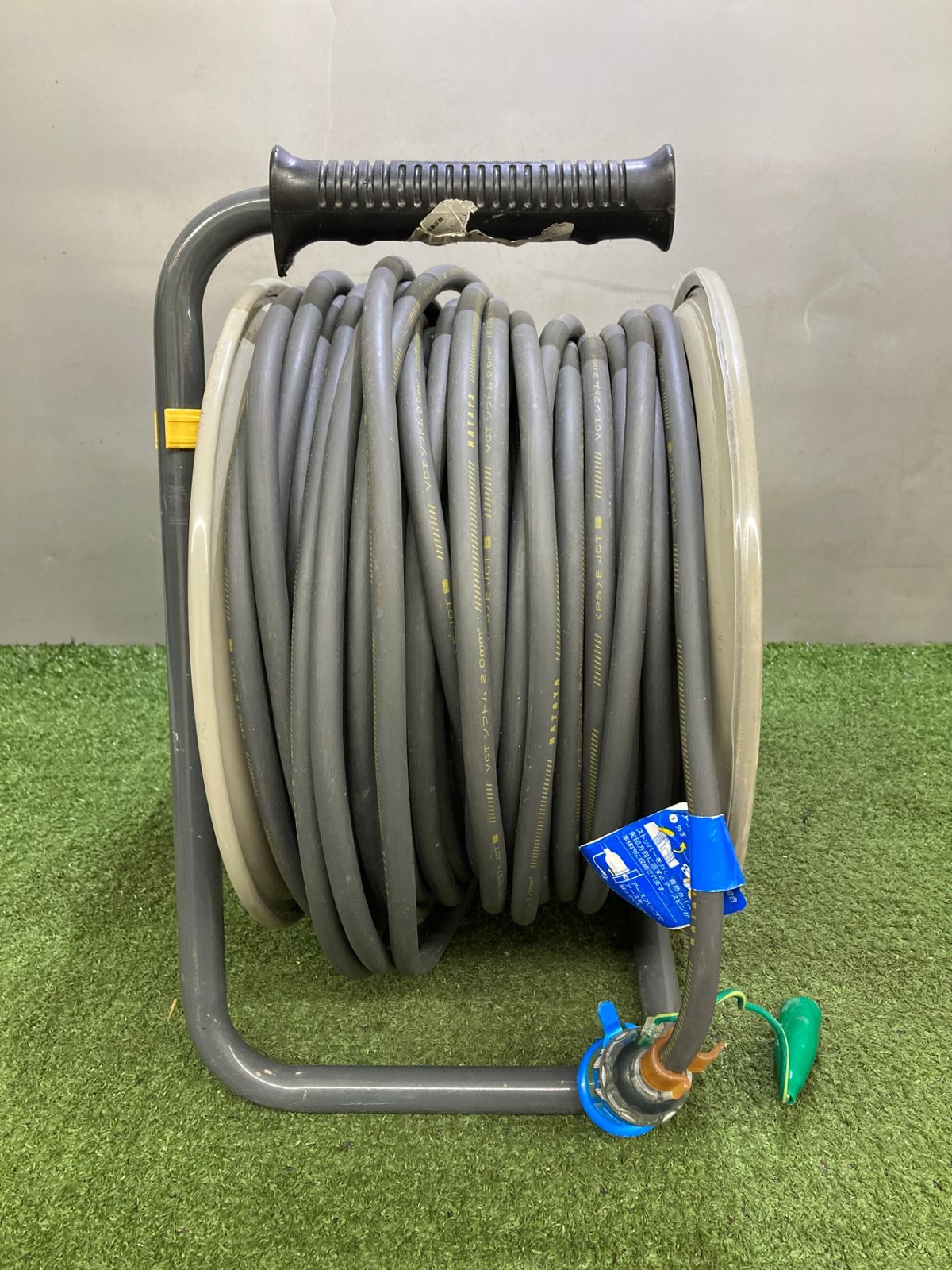  品 0921 ハタヤ HATAYA 屋外用防雨型レインボーリール 100 V型 50 m 2 P接地 口コンセント GX 501 K その他 ハンマー てこ 打刻