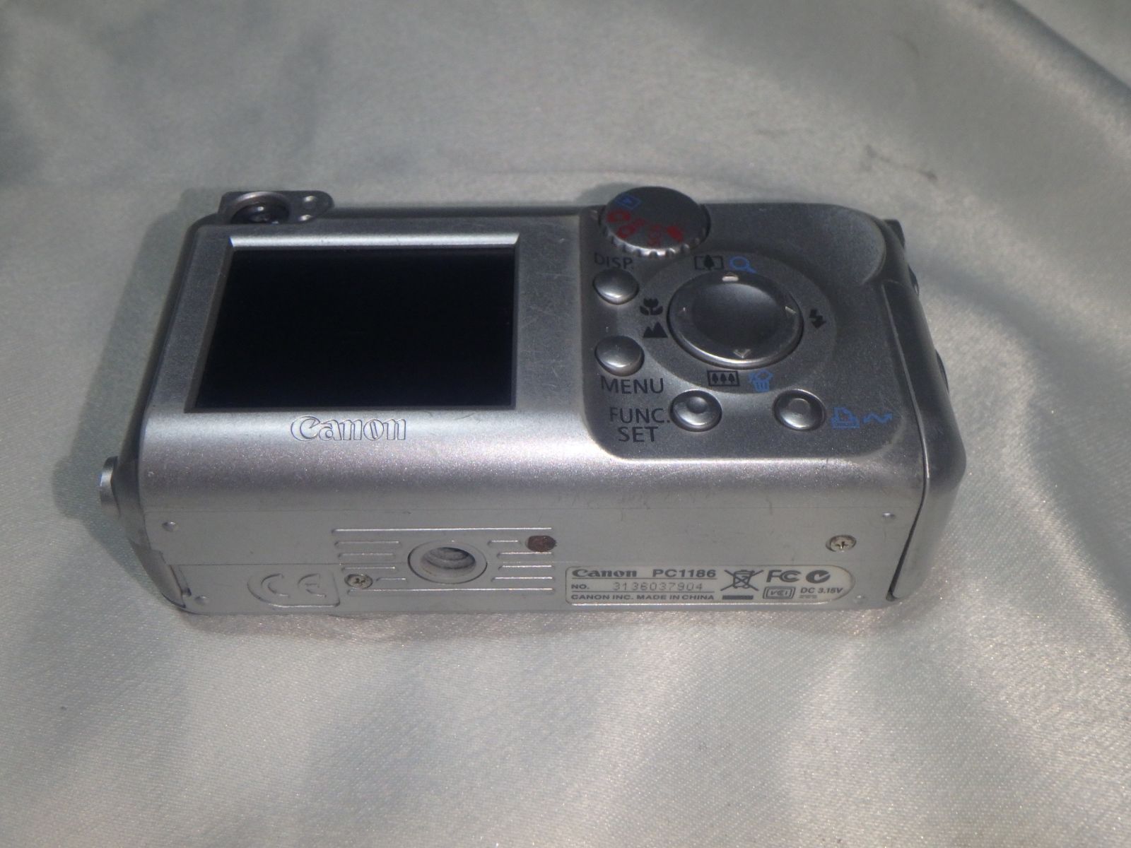 CANON PowerShot A430 デジタルカメラ 乾電池駆動　画面やけ CANON PowerShot A430 デジタルカメラ 乾電池駆動 画面やけ