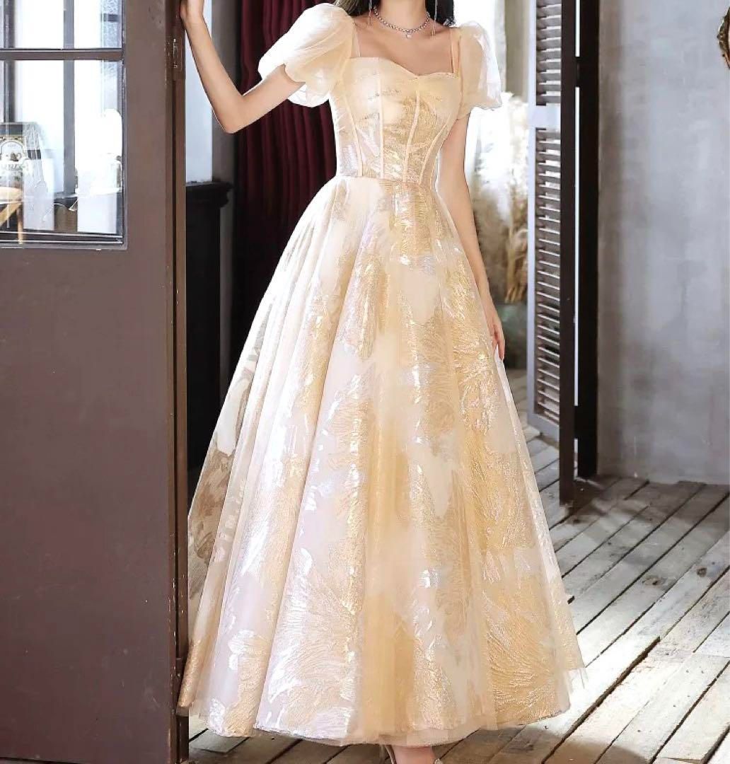 パフスリーブに花柄がオシャレ イブニングドレス?.?