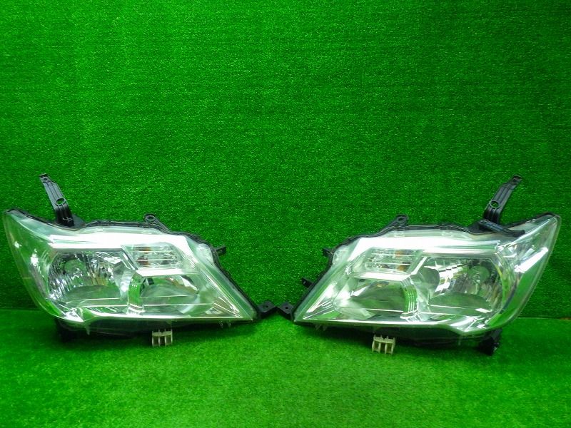 セレナ 前期 ヘッドライト 左右 C26/NC26 ハロゲン 100‐23096 日産