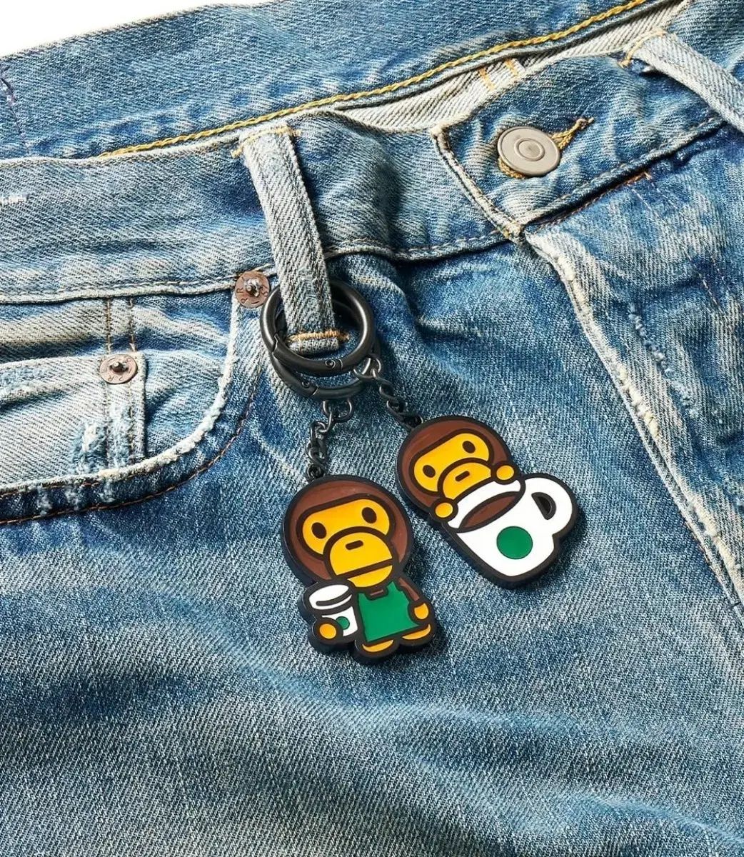 Starbucks スターバックス コラボ A BATHING APE アベイシングエイプ キーリング a タイプ b タイプ