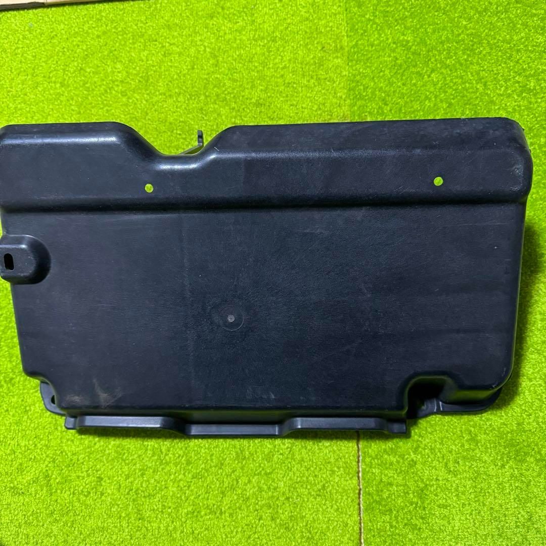 80スープラ JZA80 純正 ダッシュパネルコンピュータカバー