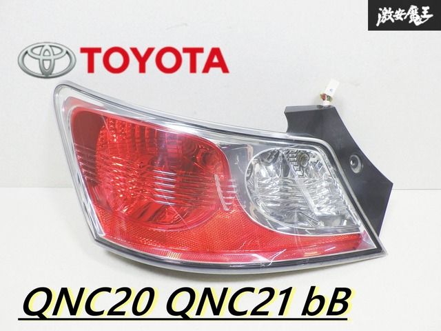 トヨタ　BB 社外　　テールランプ　右左セット トヨタ bB 06y- JDMブラックLEDクリアテールランプ 左右 QNC20