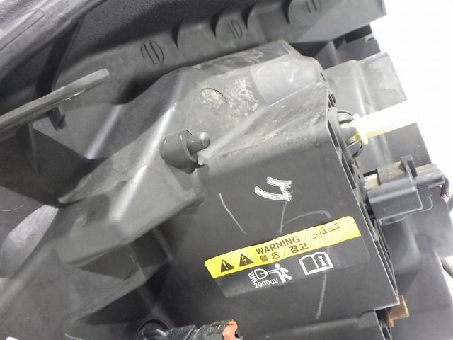 右ヘッドライト HID