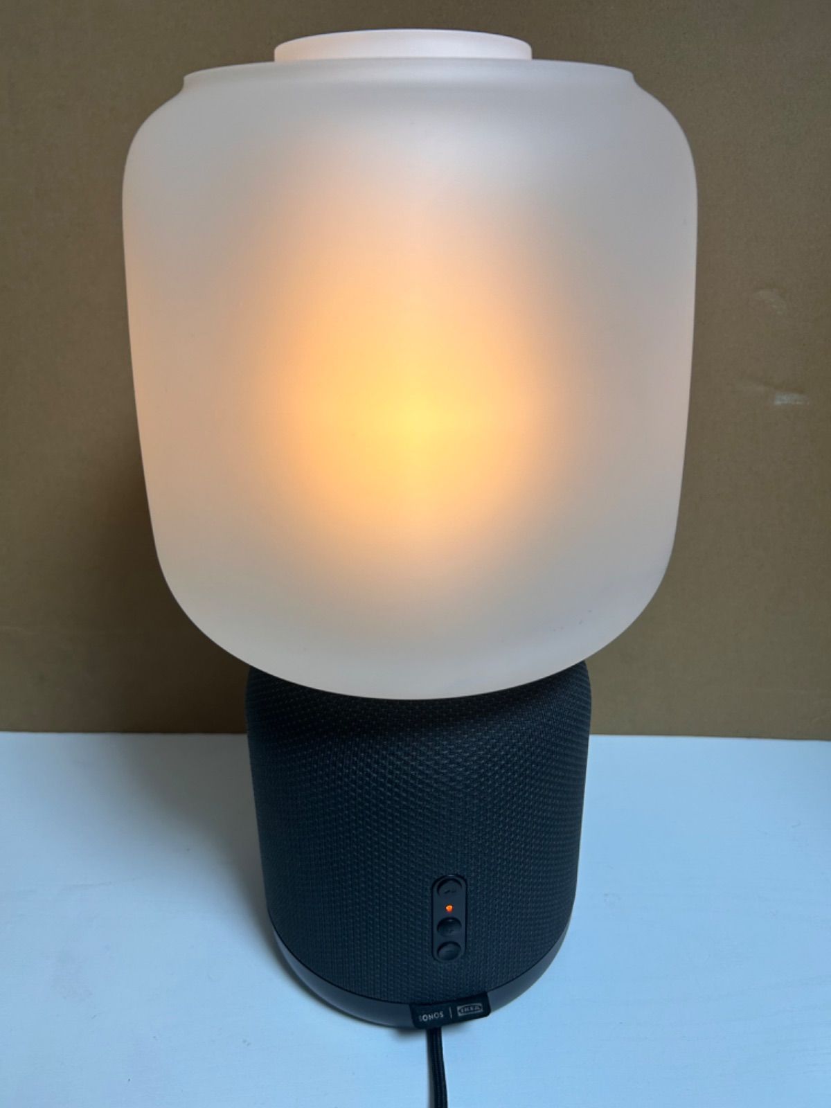 イケア DELAKTIG デラクティグ LEDフロアランプ, ブラック ♪ 黒