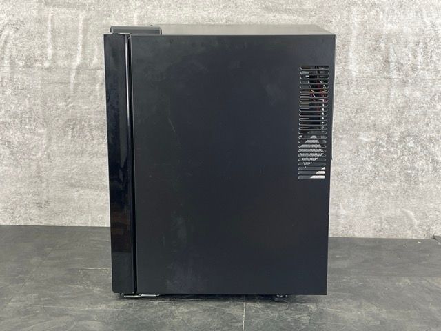 熱電式クーラー 動作保証 BC-40BF ガラスドア ミニ冷蔵庫 ミニバー ブラック 約40×42×58cm 094065|23180