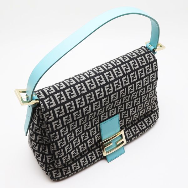 FENDI フェンディ マンマバケット ブルー ズッカ柄