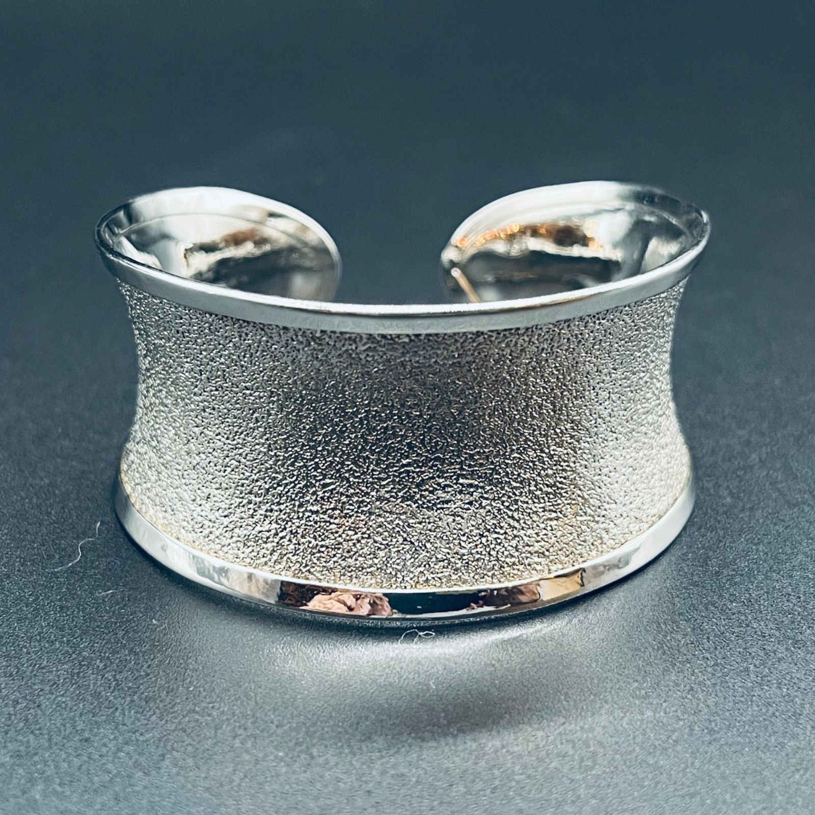 新品】カレンシルバー バングル タイ北部 カレン族 ハンドメイド