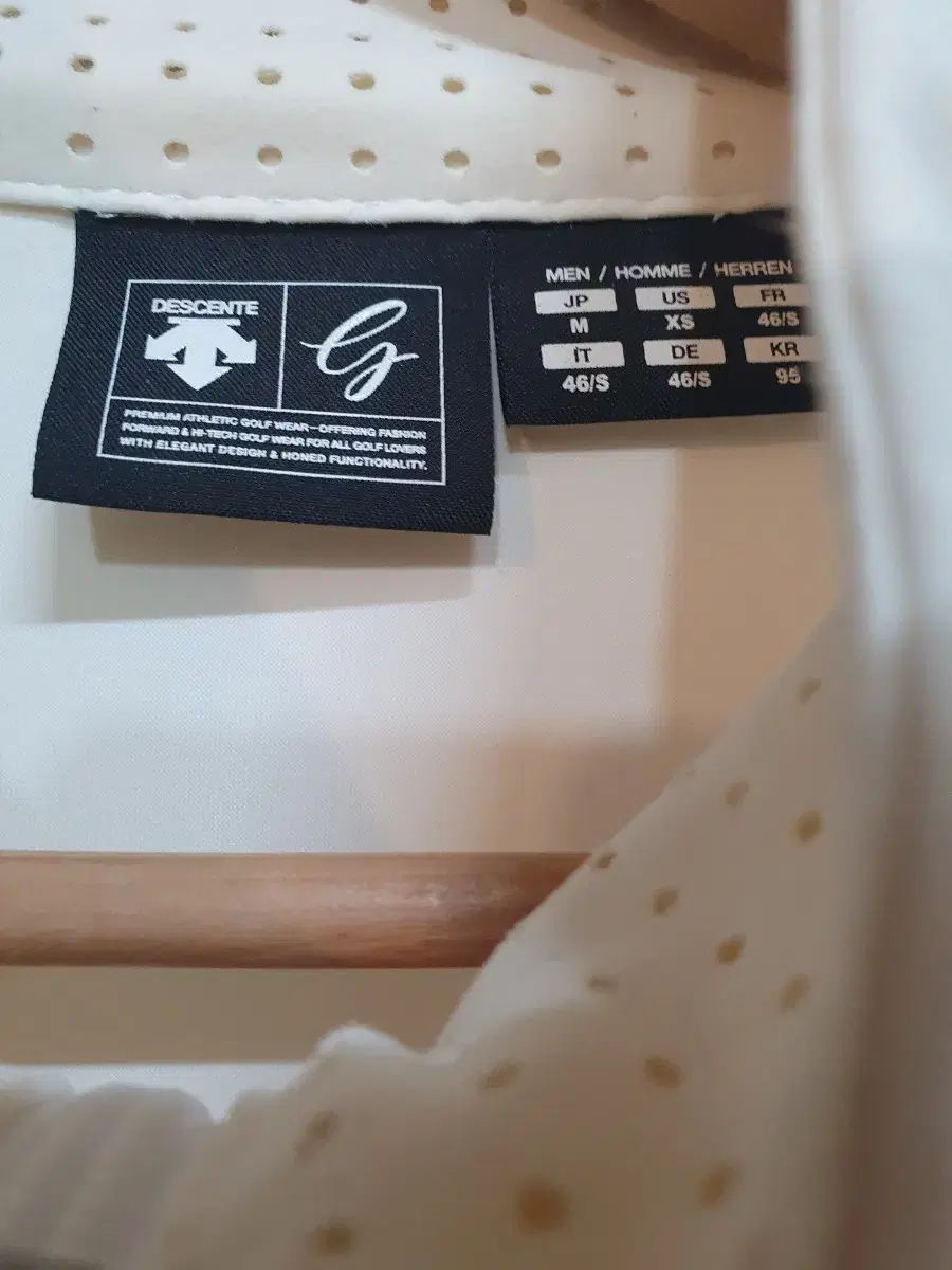 男性 女 デサント₍DESCENTE メッシュ ゴルフジャケット 95