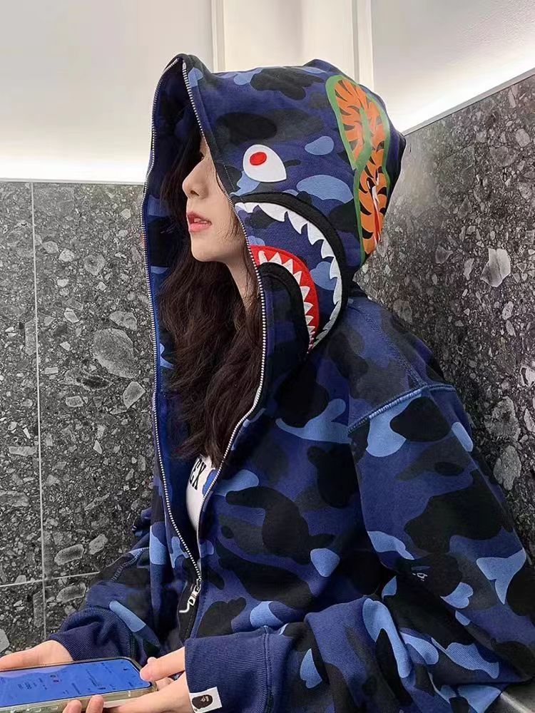 ♡新品♡A BATHING APE アベイシングエイプ 長袖 Sharkシャークパーカー  男女兼用