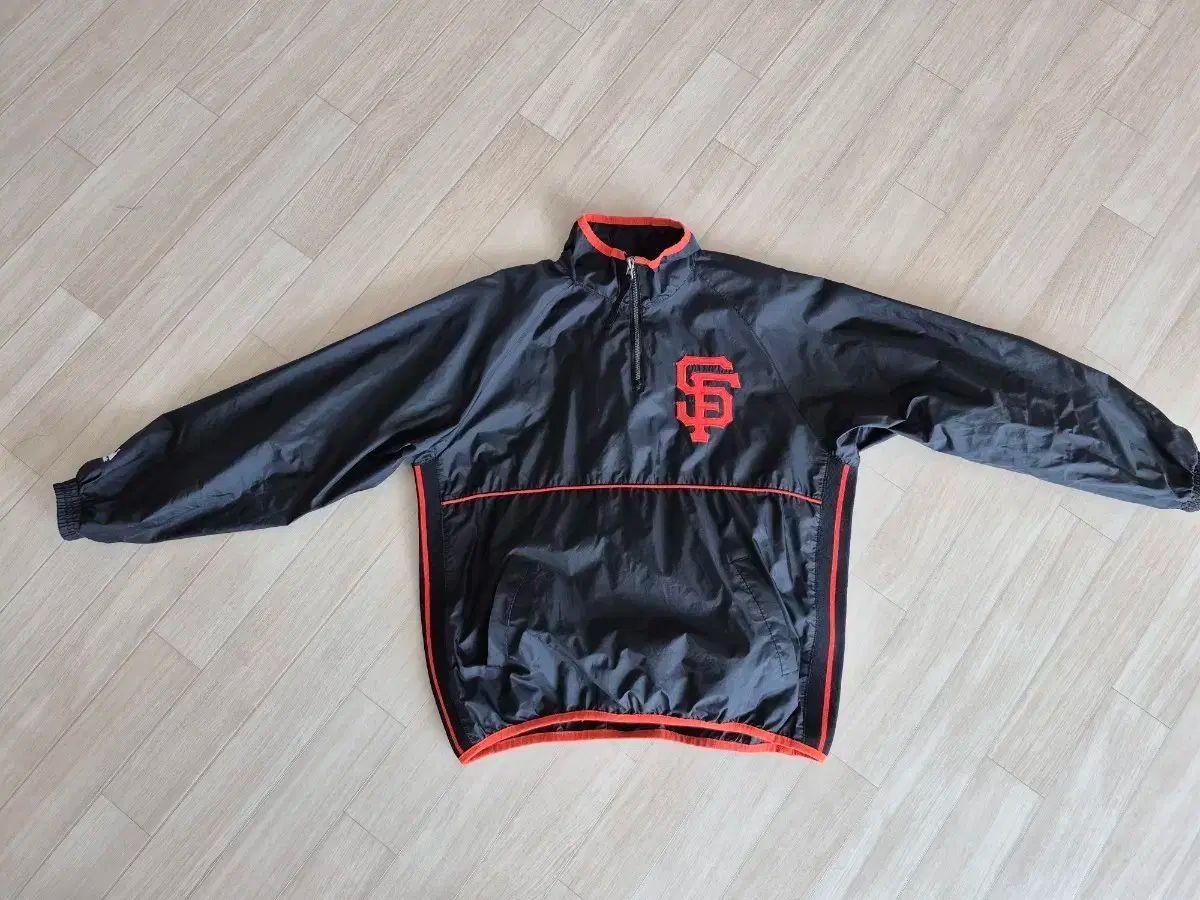 マジェスティック サンフランシスコ ウィンドブレーカー ウォームアップ ジャケット L