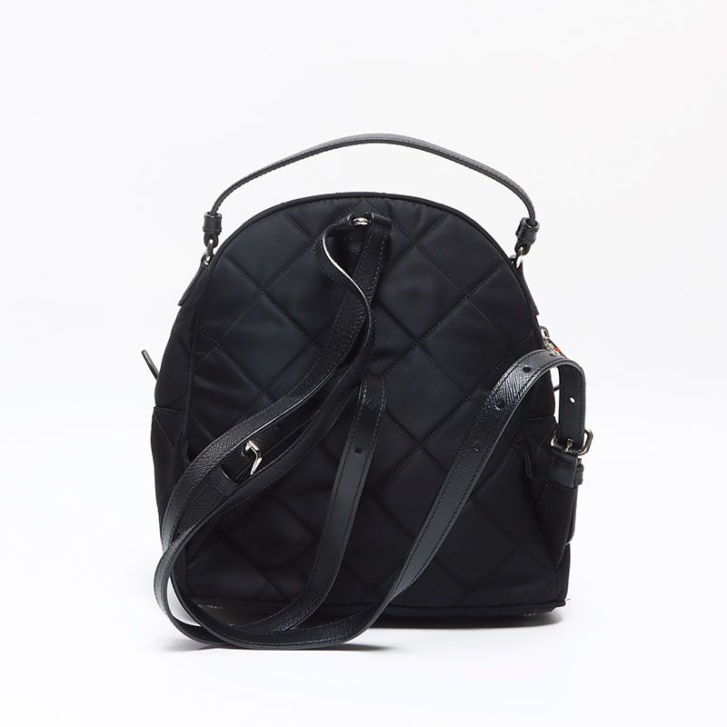 PRADA ブラック キルティングリュック PRADA（プラダ） 【新品同様】プラダ キルティングナイロン リュック