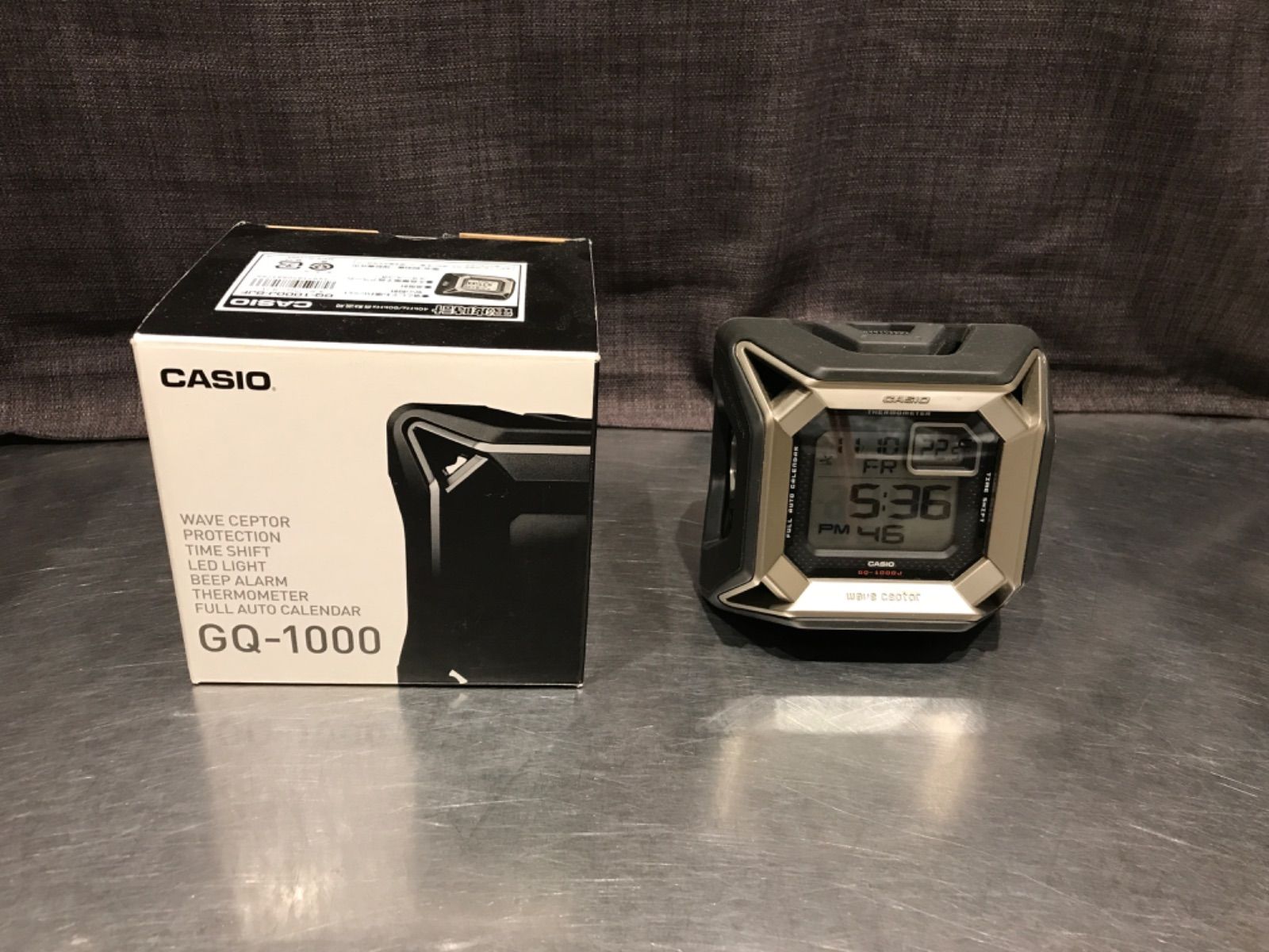 カシオ CASIO 電波目覚まし時計 GQ-1000 Gショック風 U - メルカリ