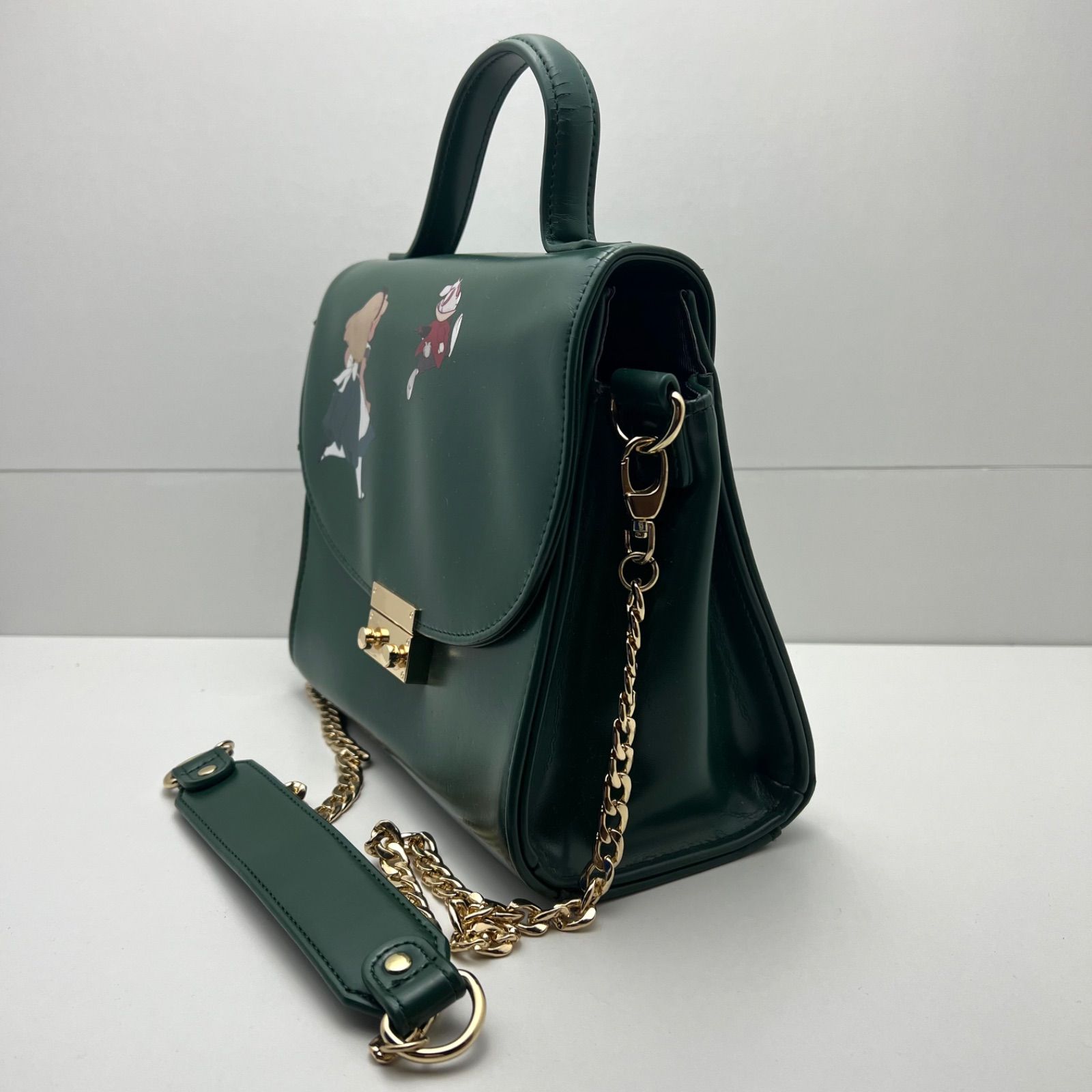 ACCOMMODE Alice in Wonderland disney 2way shoulder bag