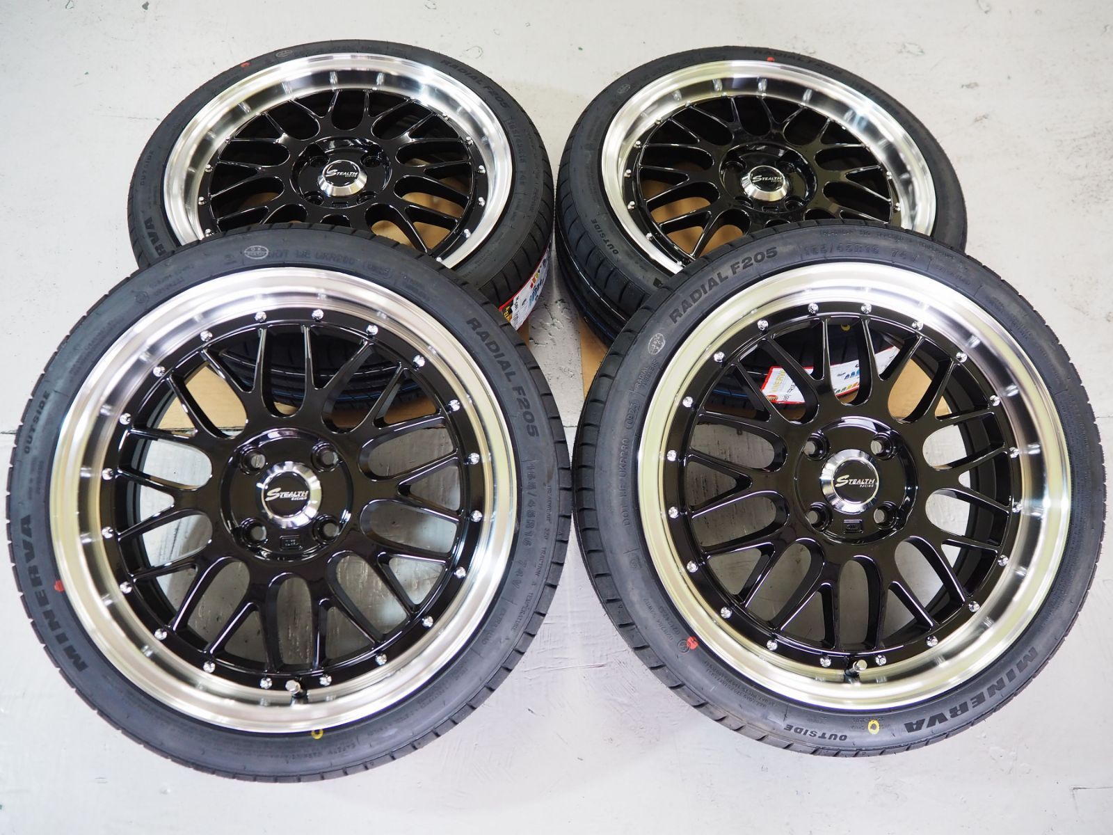 ステルスレーシング スペック04 16インチ 4H100 8J +28 1本
