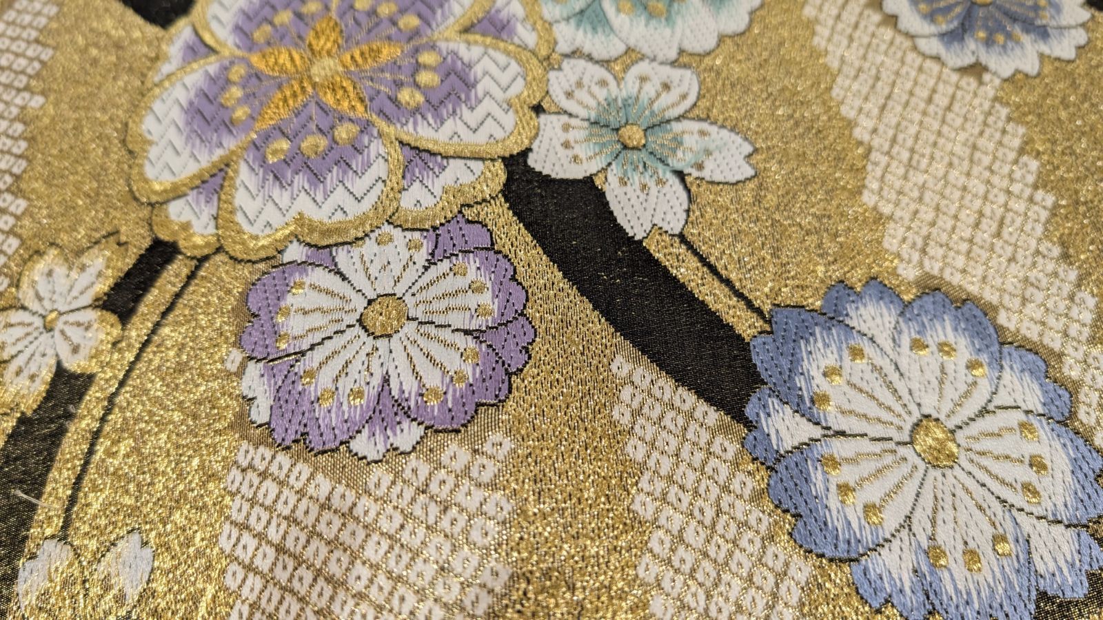 No.39【美品】振袖向き 袋帯 ゴールド 水色 花柄 - メルカリ