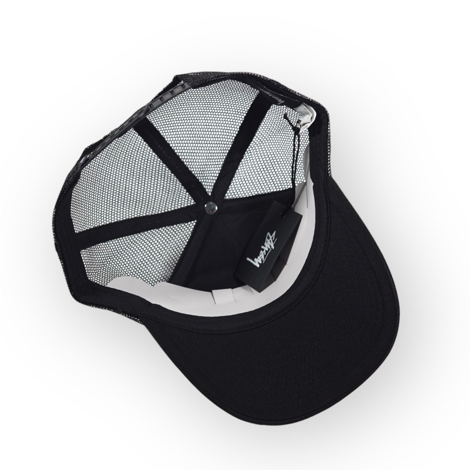 【日本未発売】Stüssy Dragon トラッカーキャップ　ステューシー 日本未発売】Stüssy Dragon Trucker Cap / Pigment Black
