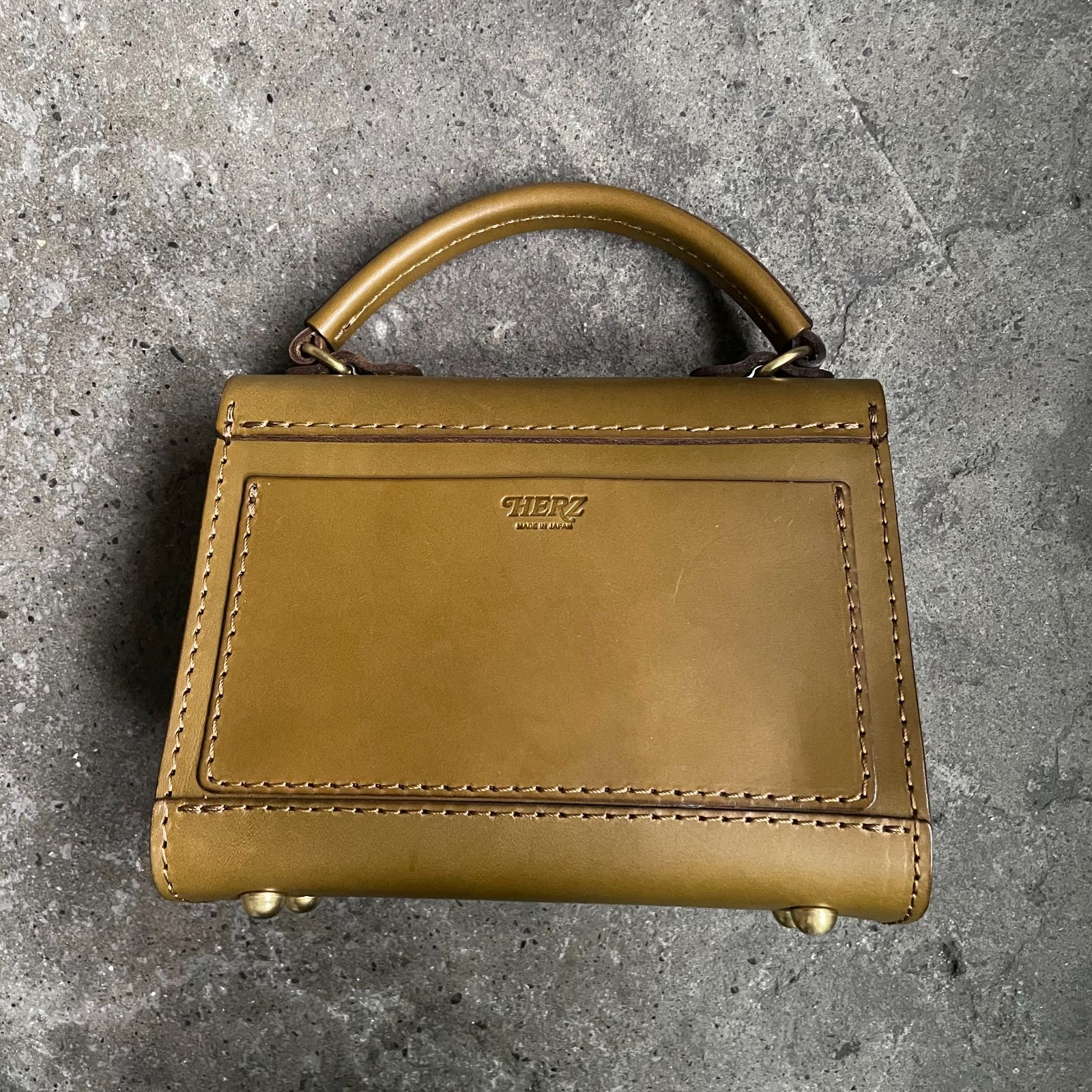 HERZ ライトハンドバッグ レザー ヘルツ 2WAY ショルダーバッグ 