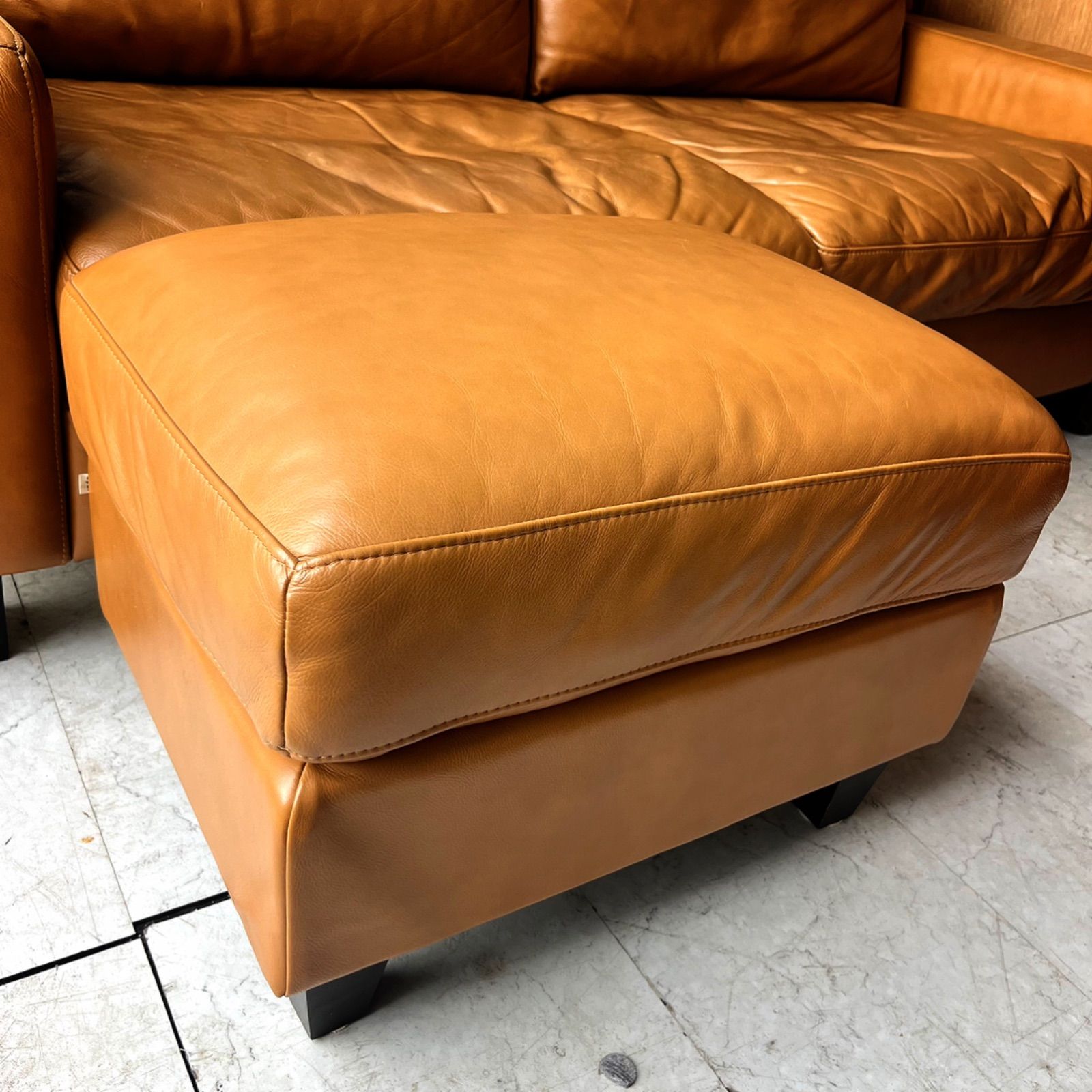 送料無料！美品　IDEE イデー セリュー 本革キャメルヴィンテージ3Pソファ 取付無料！イデー セリュー 本革キャメルヴィンテージ3Pソファ