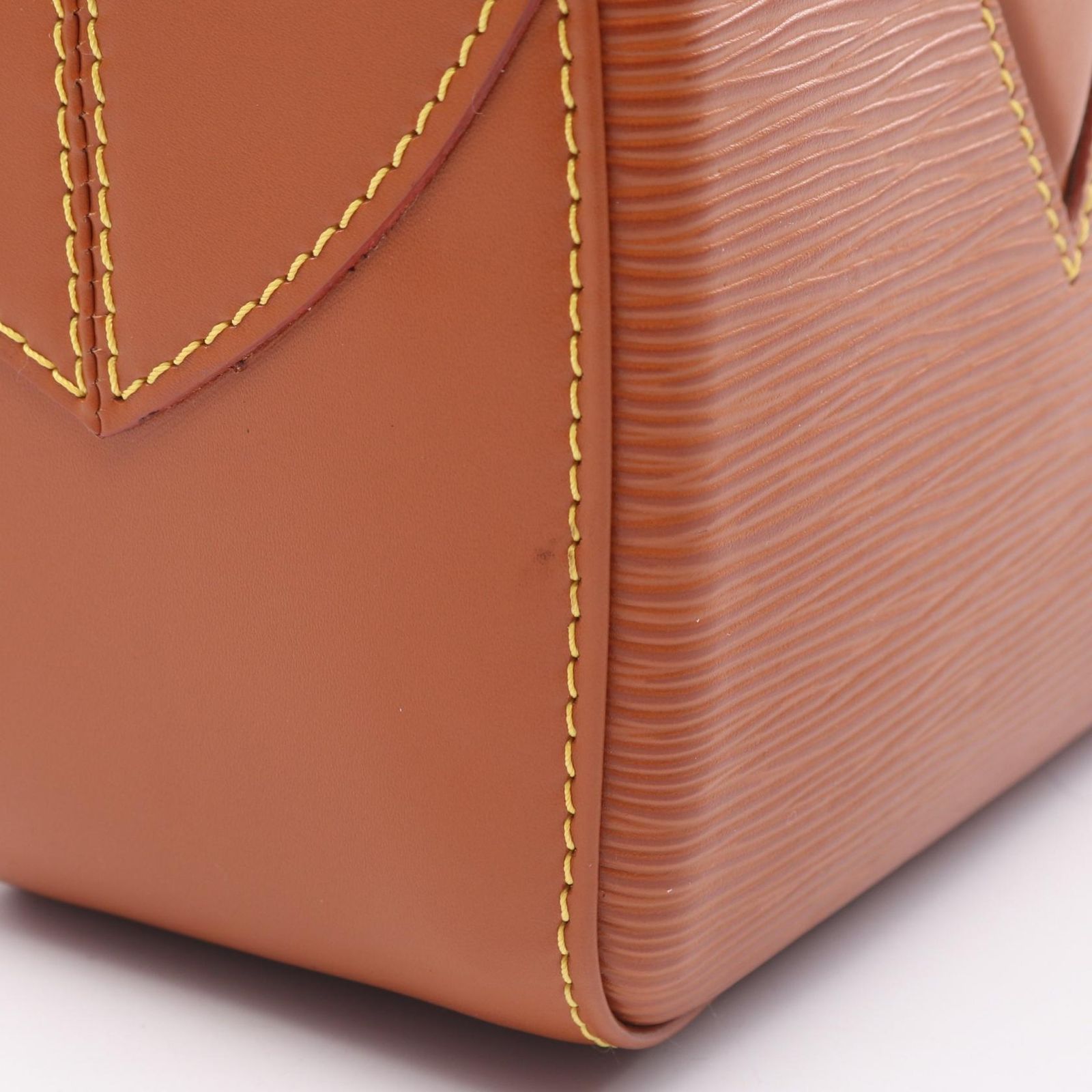 LOEWE タイシャツ (リネン) 登坂広臣着用 登坂広臣 着用ブランド