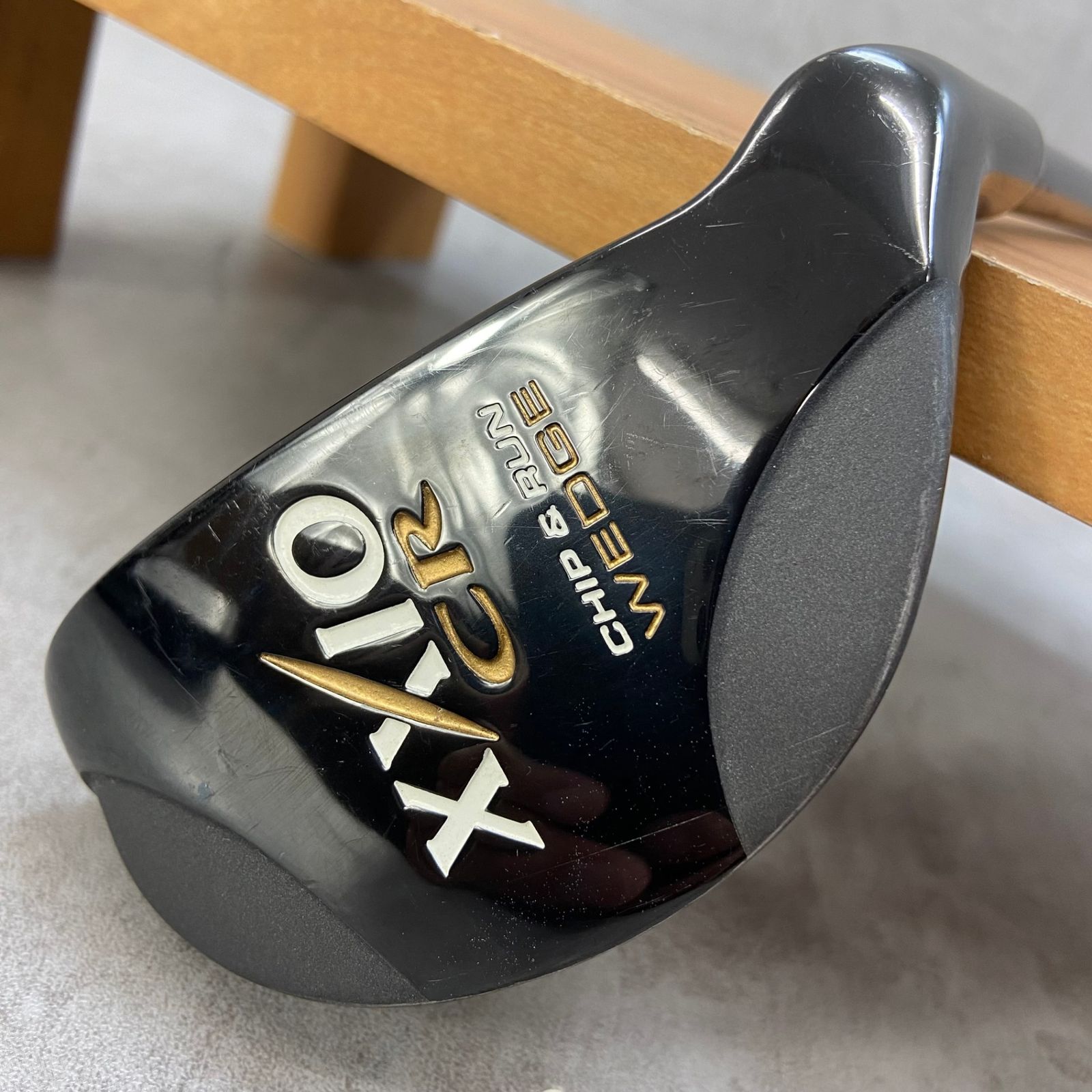 XXIO　ゼクシオ　CR　メンズゴルフチッパー　カーボン　右利き用　　WEDGE　ウェッジ　CHEPPER　34インチ　482g　初心者おすすめ　入門用