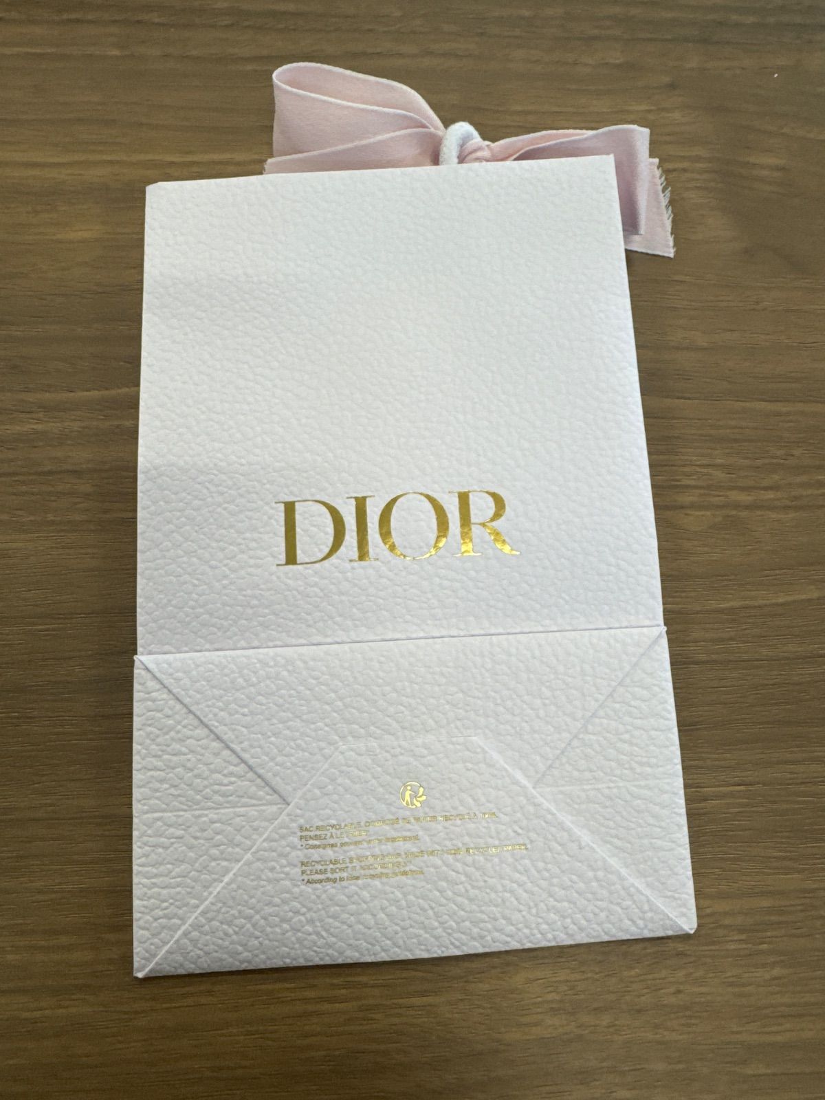 Dior j'adore ボディミルク ショッパー付き 新品 Dior ジャドール ボディ ミルク ショッパー付き ショッパーセット