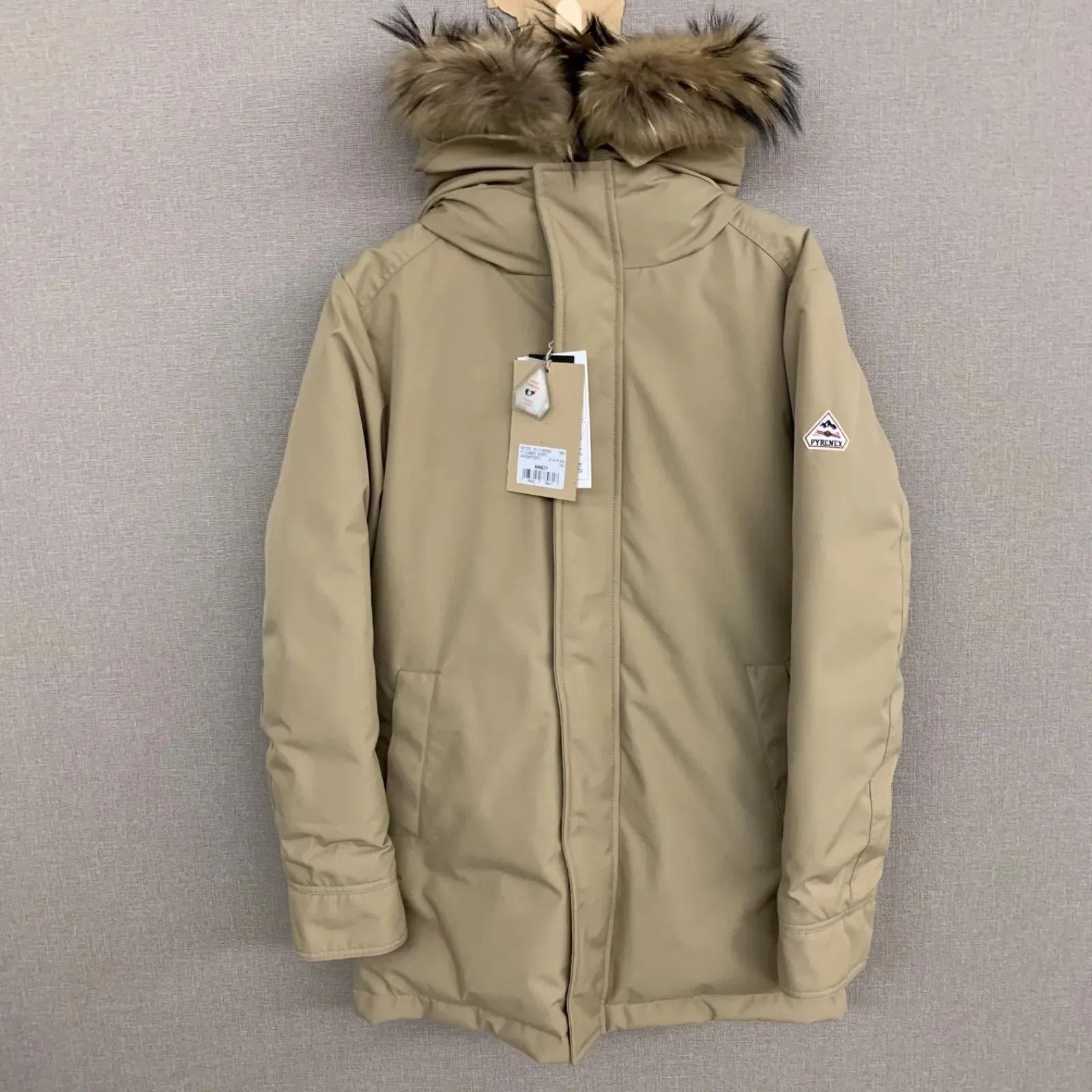 ピレネックス PYRENEX ダウンジャケット アヌシー Mサイズ TAN - メルカリ