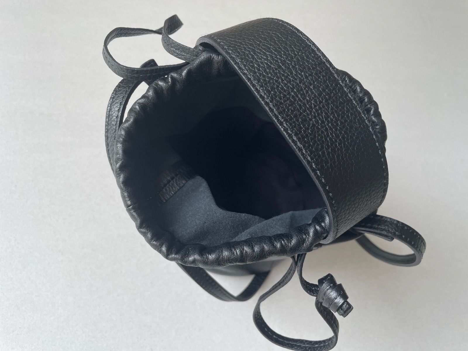thehighlights ザハイライツ pot' micro-mini leather bag more