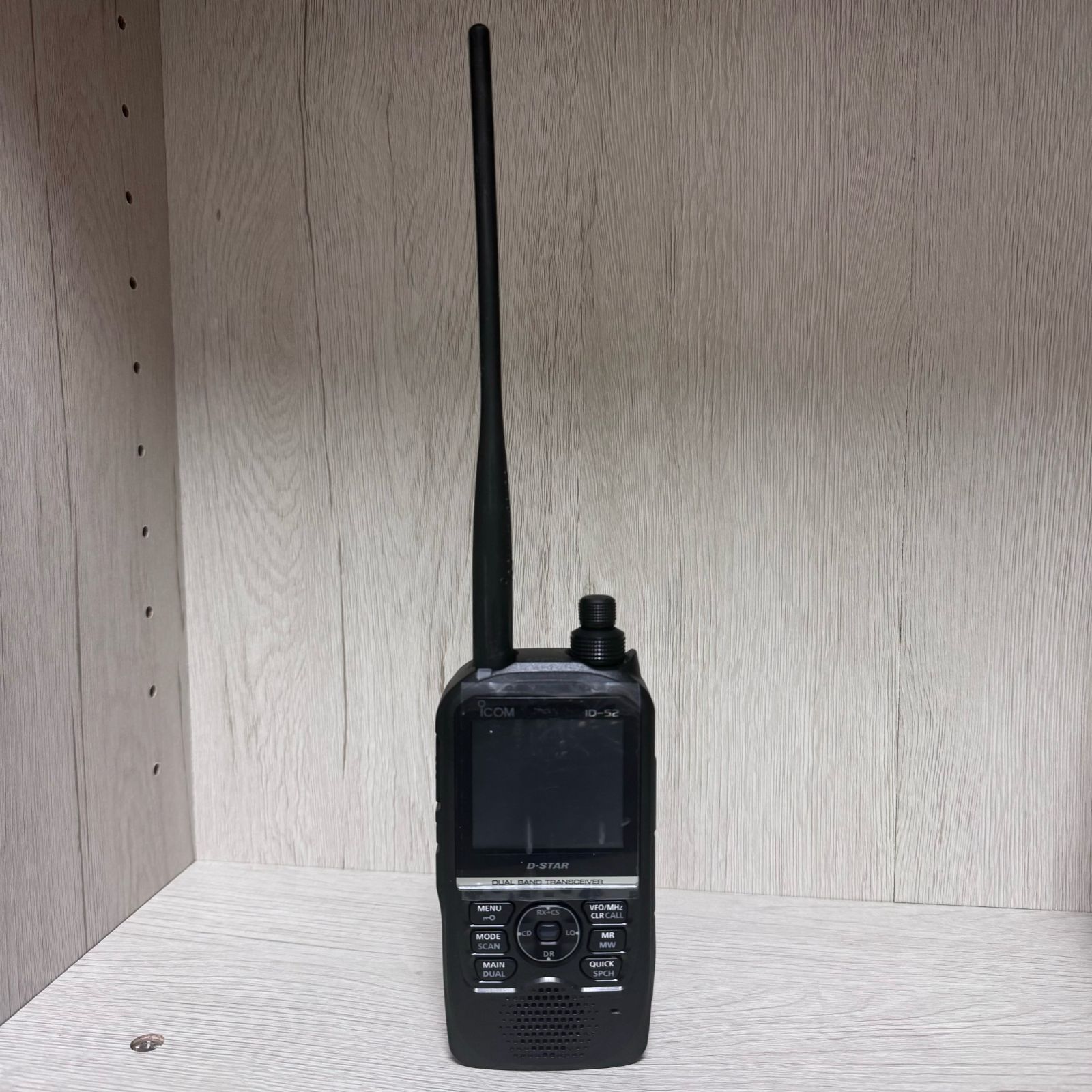 ICOM ID-52 ハンディー無線機 本体 アンテナ 保証書のみ - メルカリ