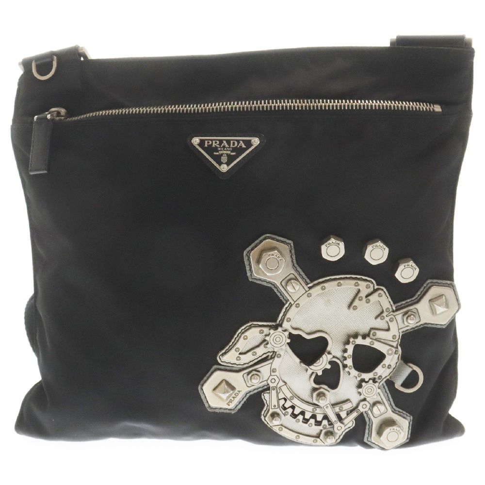 PRADA (プラダ) 三角プレート付き スカル ショルダーバッグ ブラック  